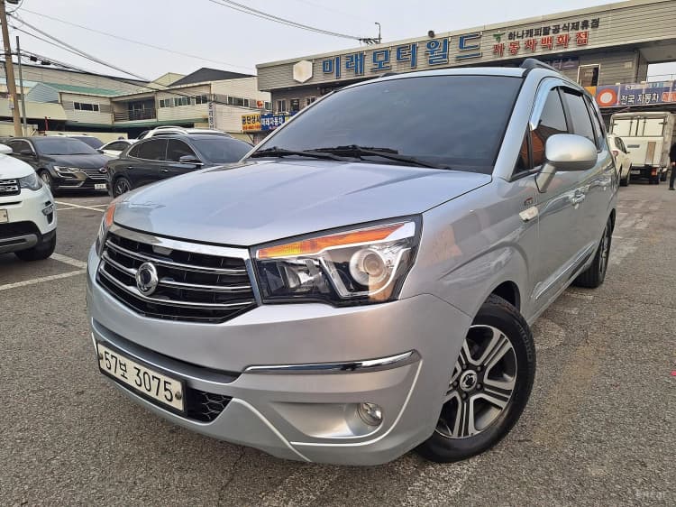 Korando Turismo