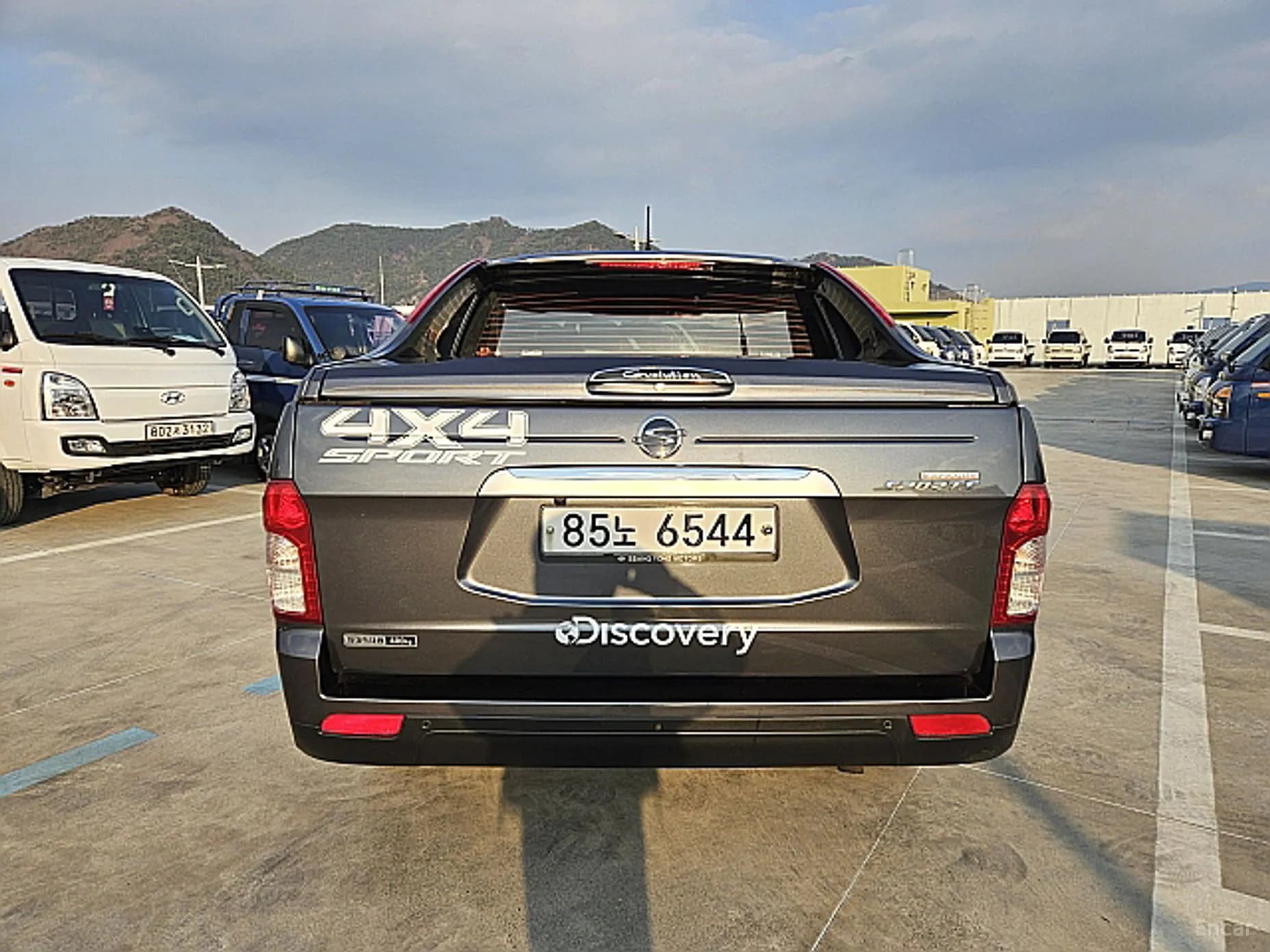 Korando Sports