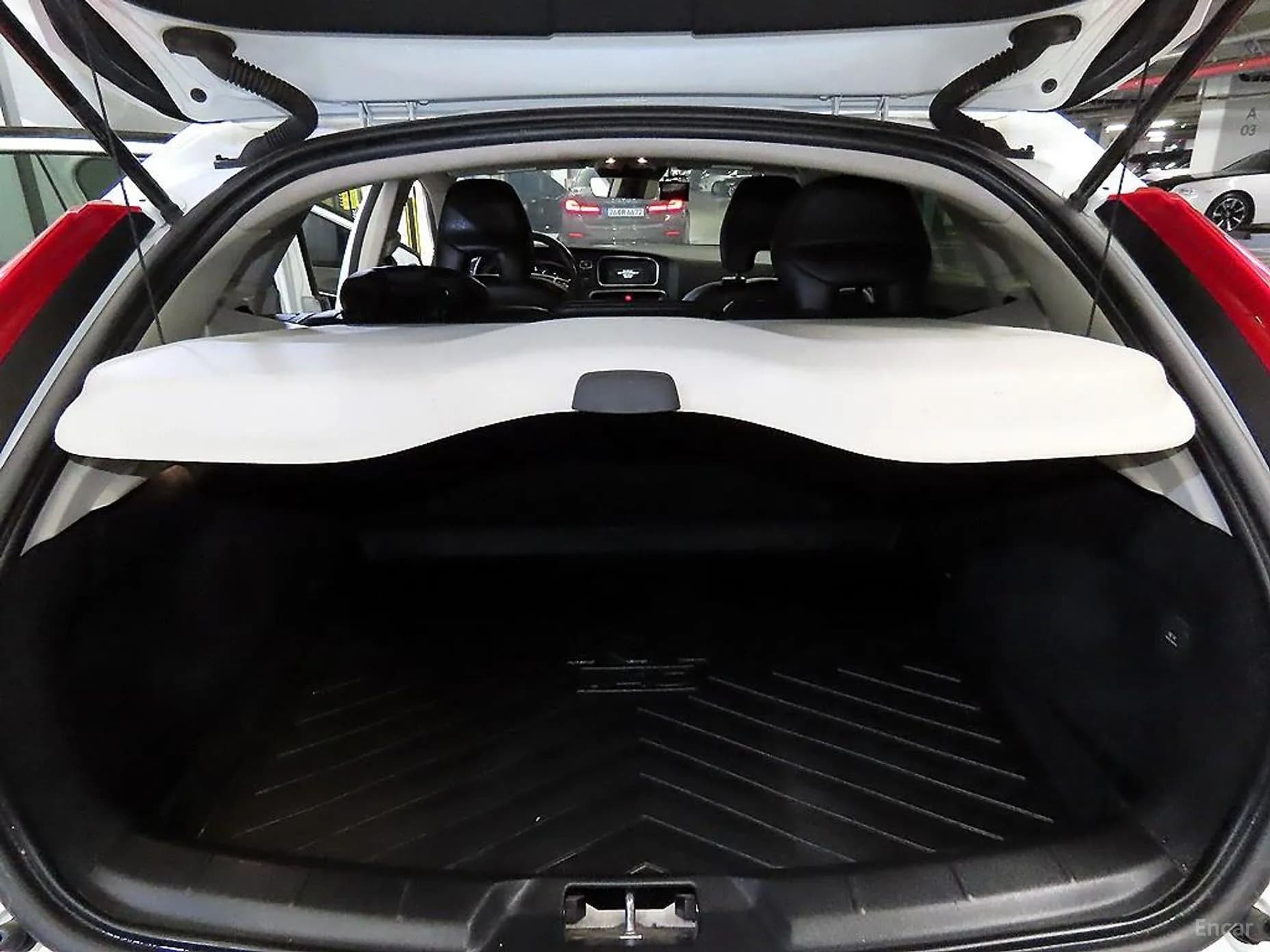 V40