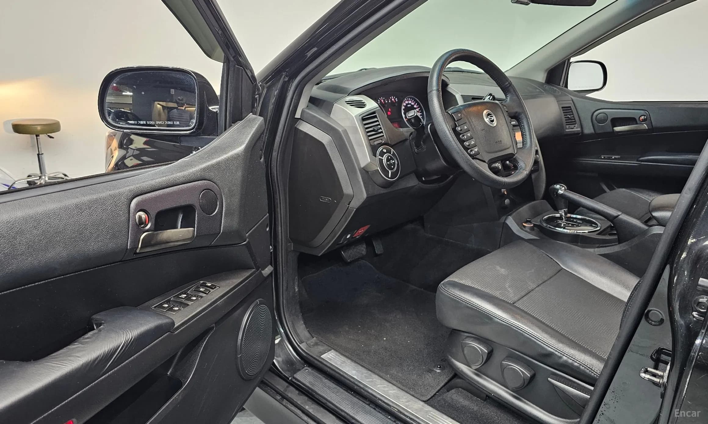 Korando Sports