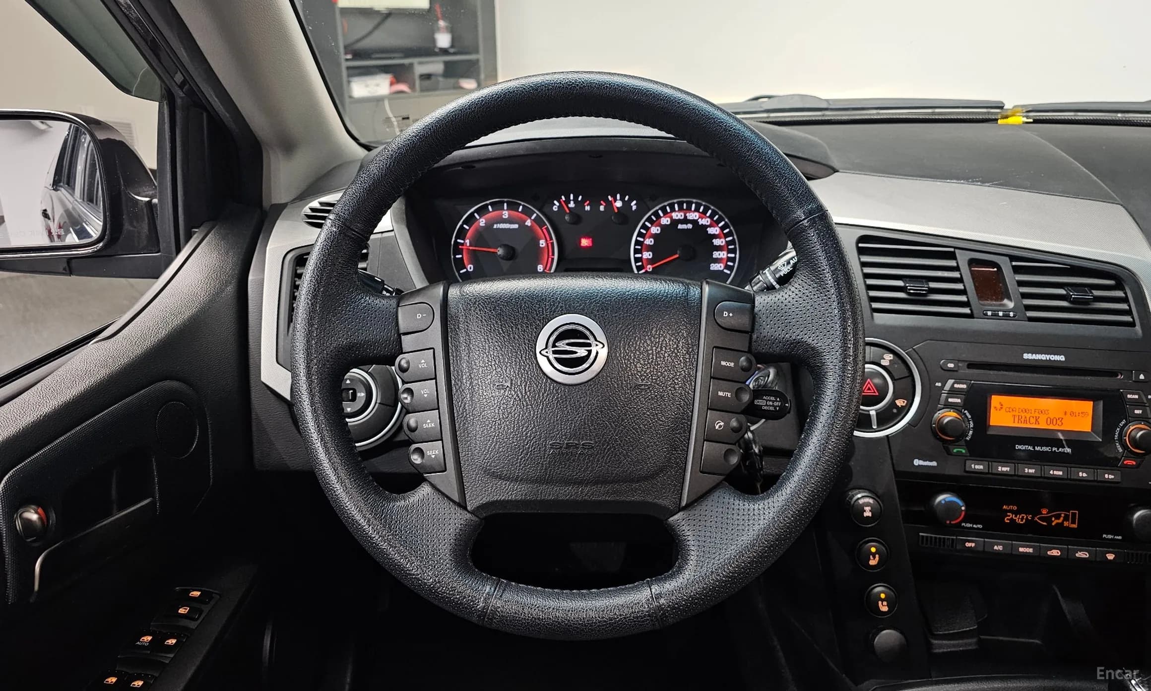 Korando Sports