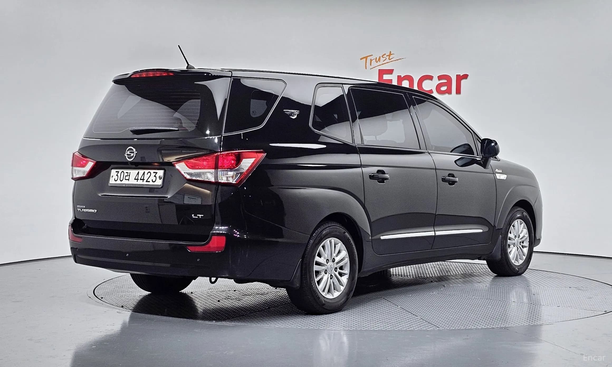 Korando Turismo