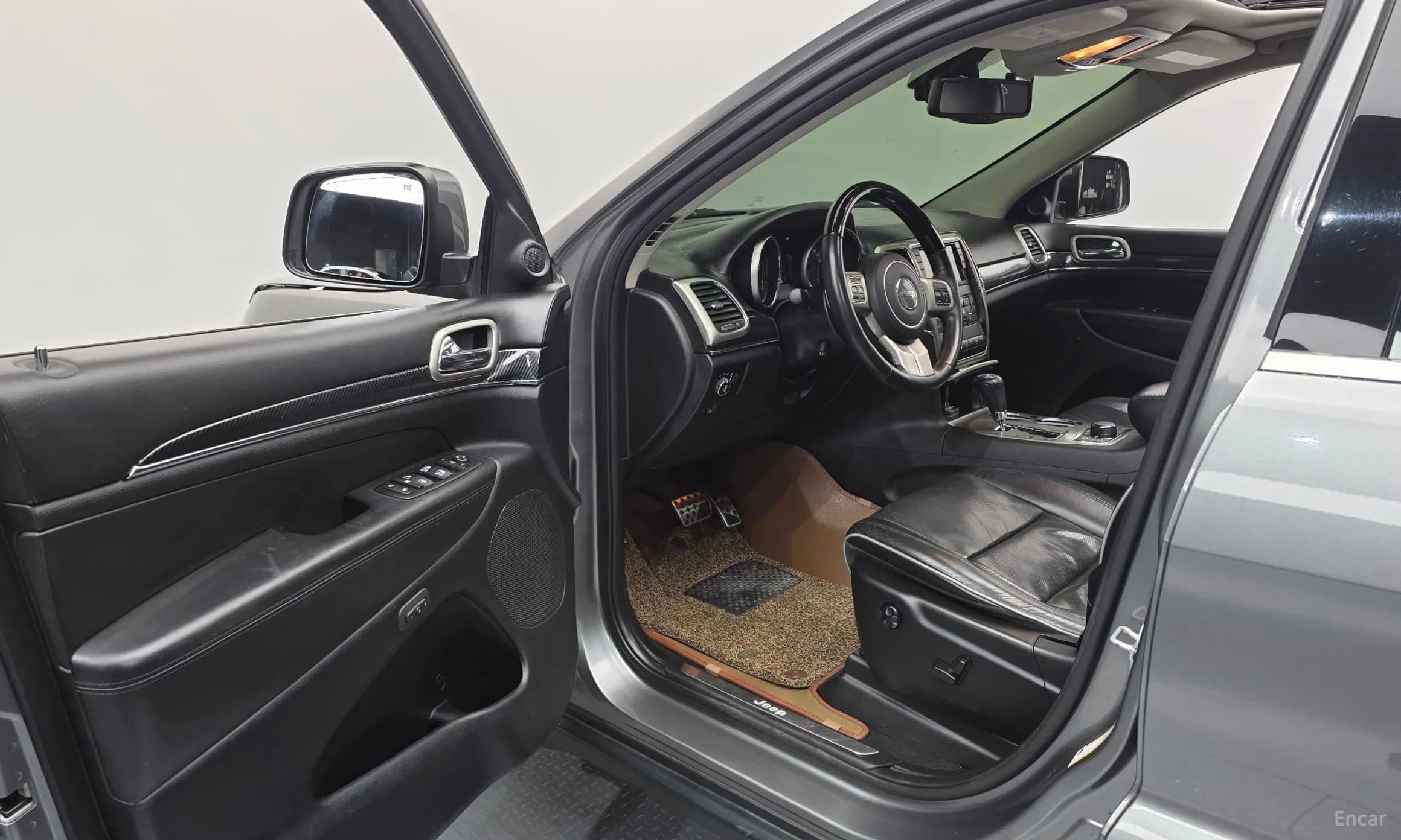 Grand Cherokee