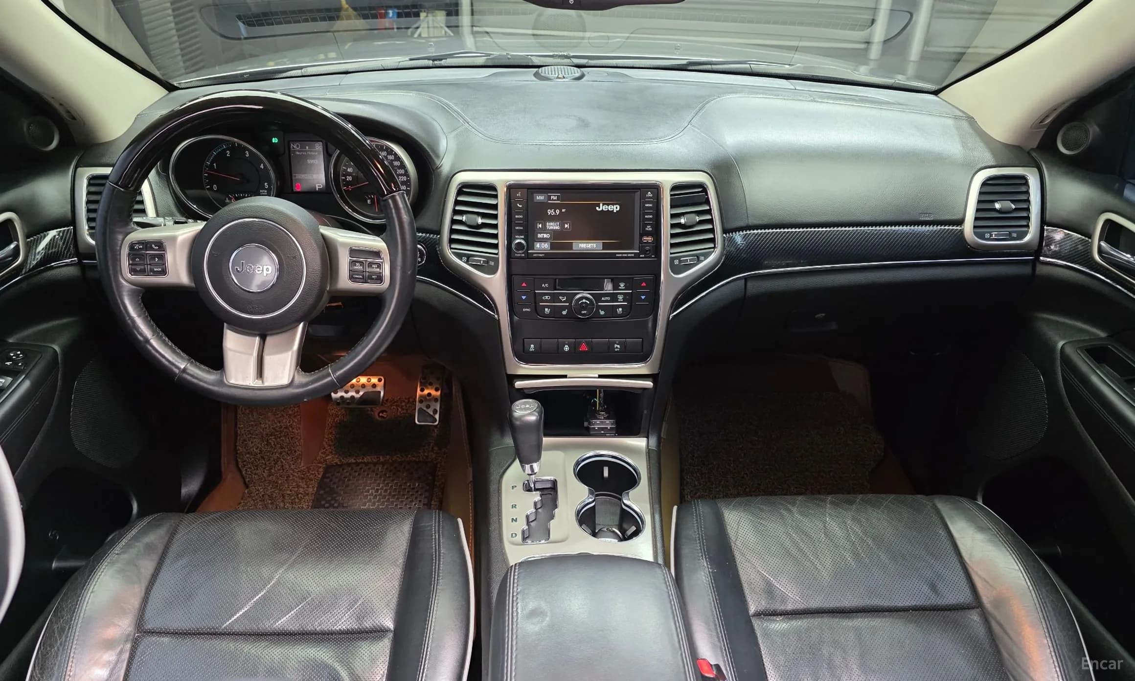 Grand Cherokee
