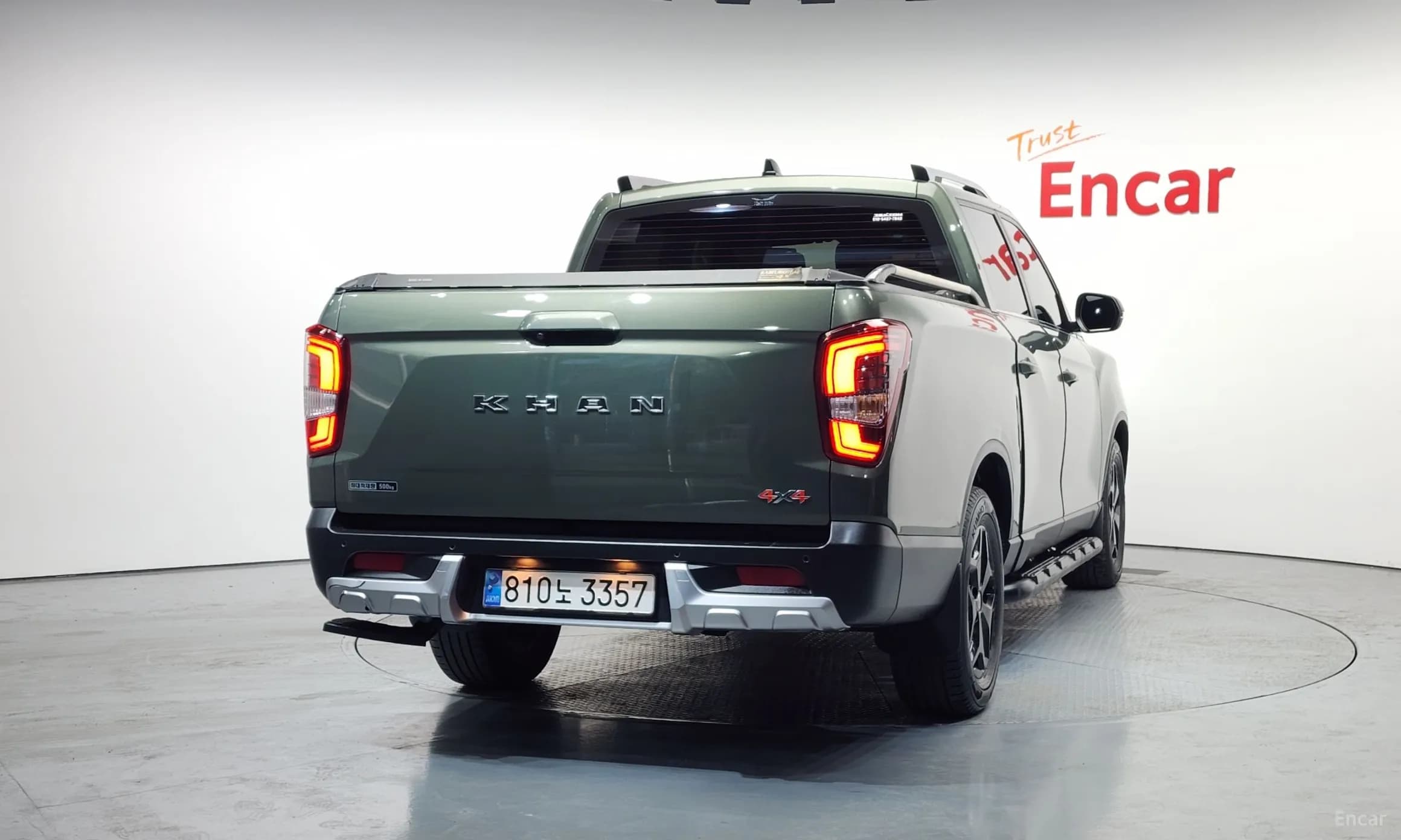 Rexton Sports Khan
