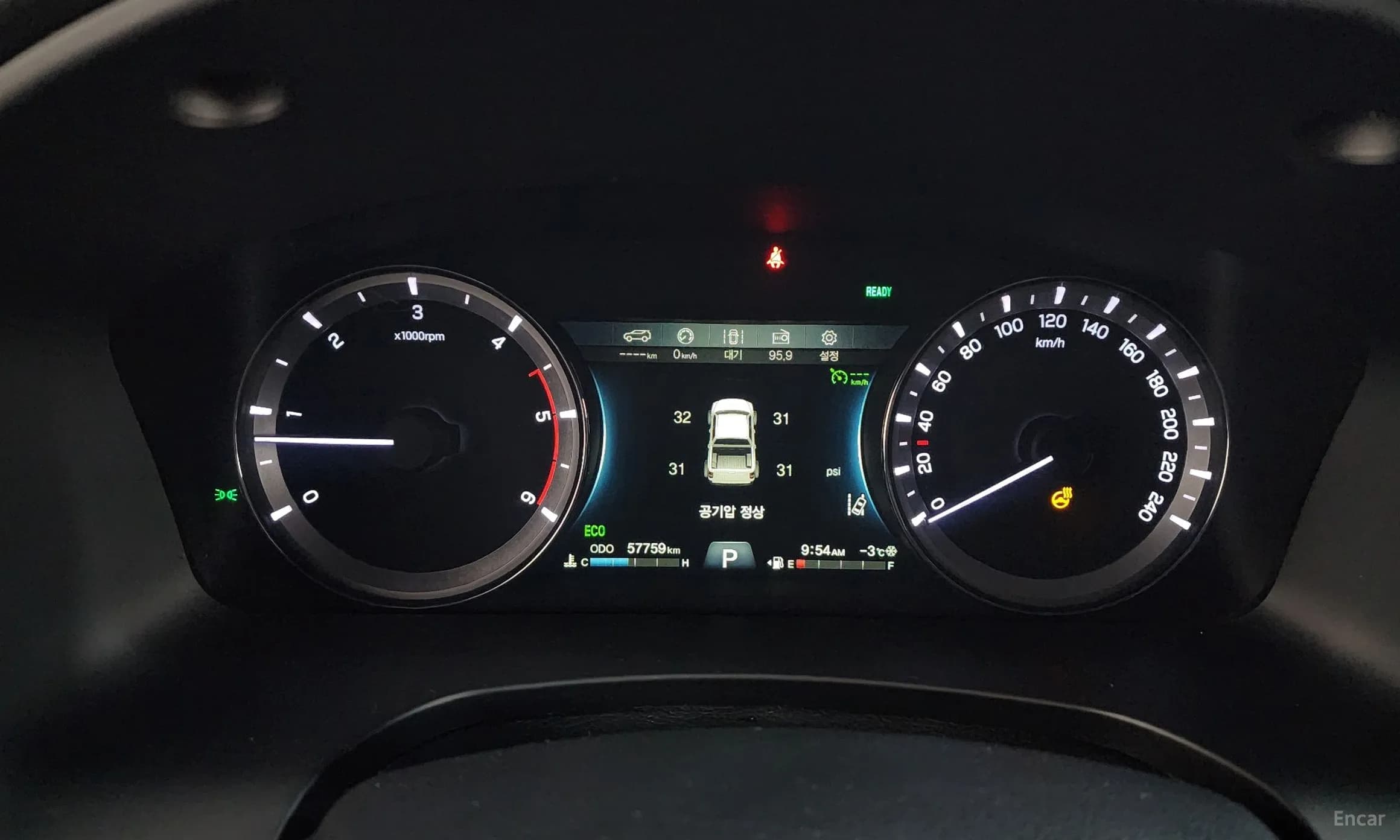 Rexton Sports Khan
