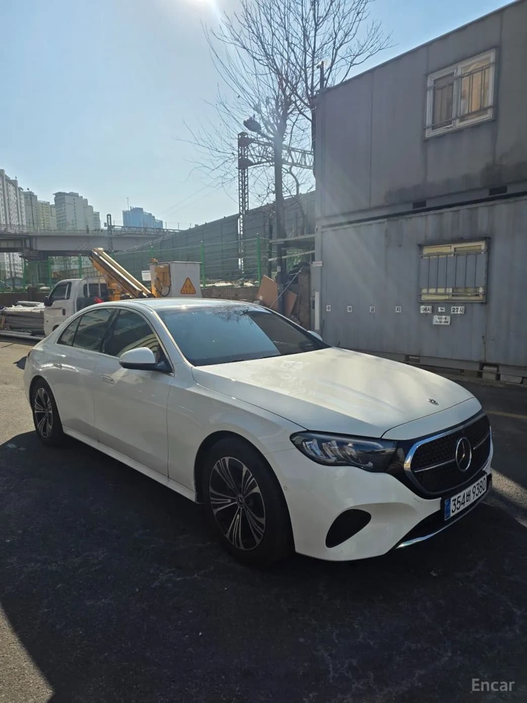 E-Class W214