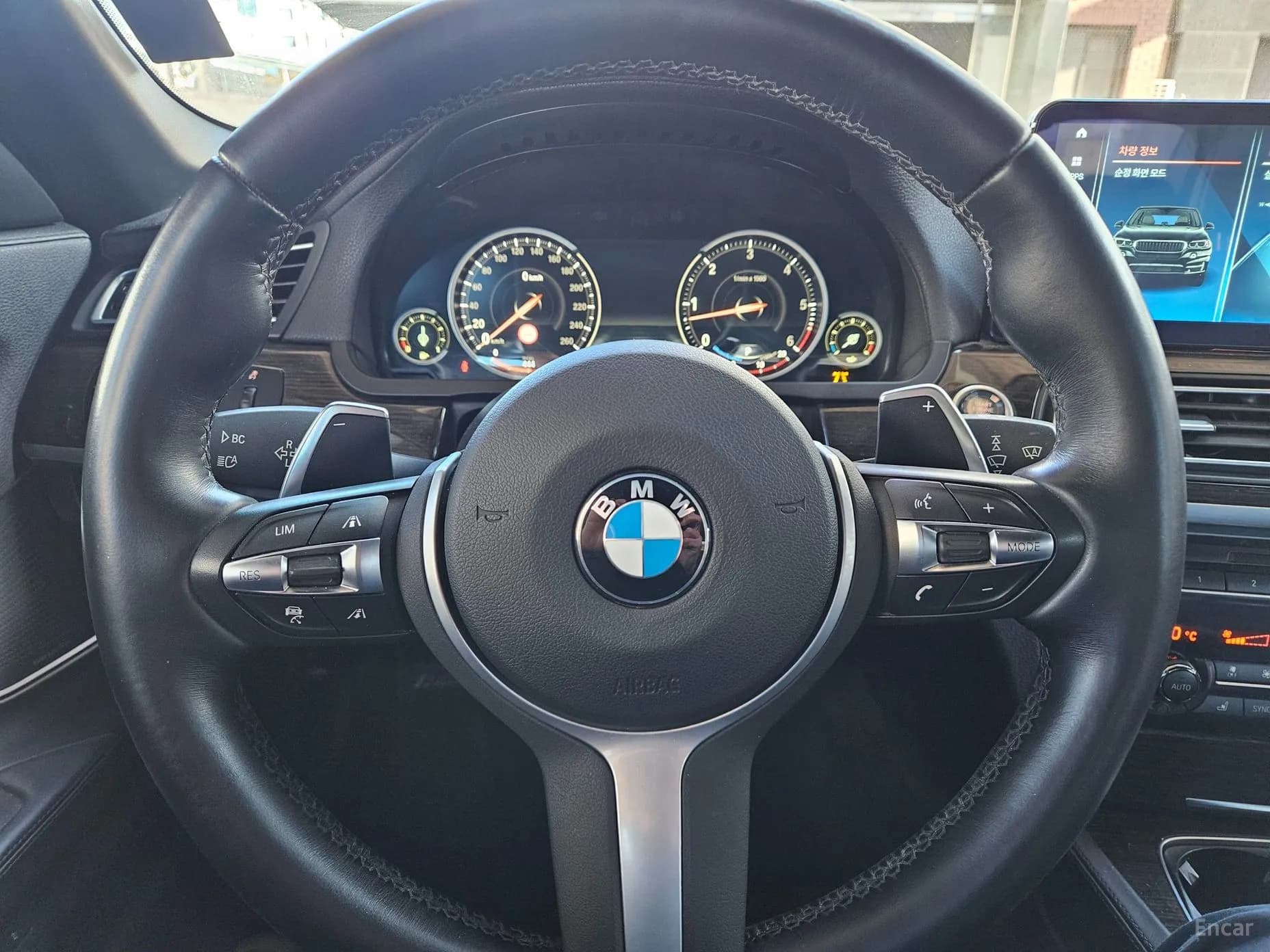 7 Series (F01)