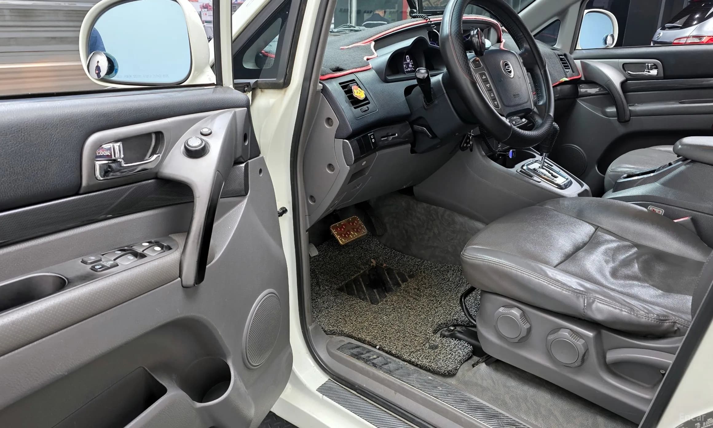 Korando Turismo