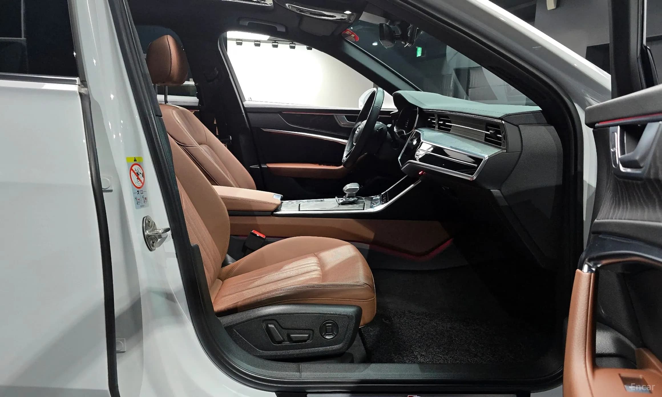 A6 (C8)