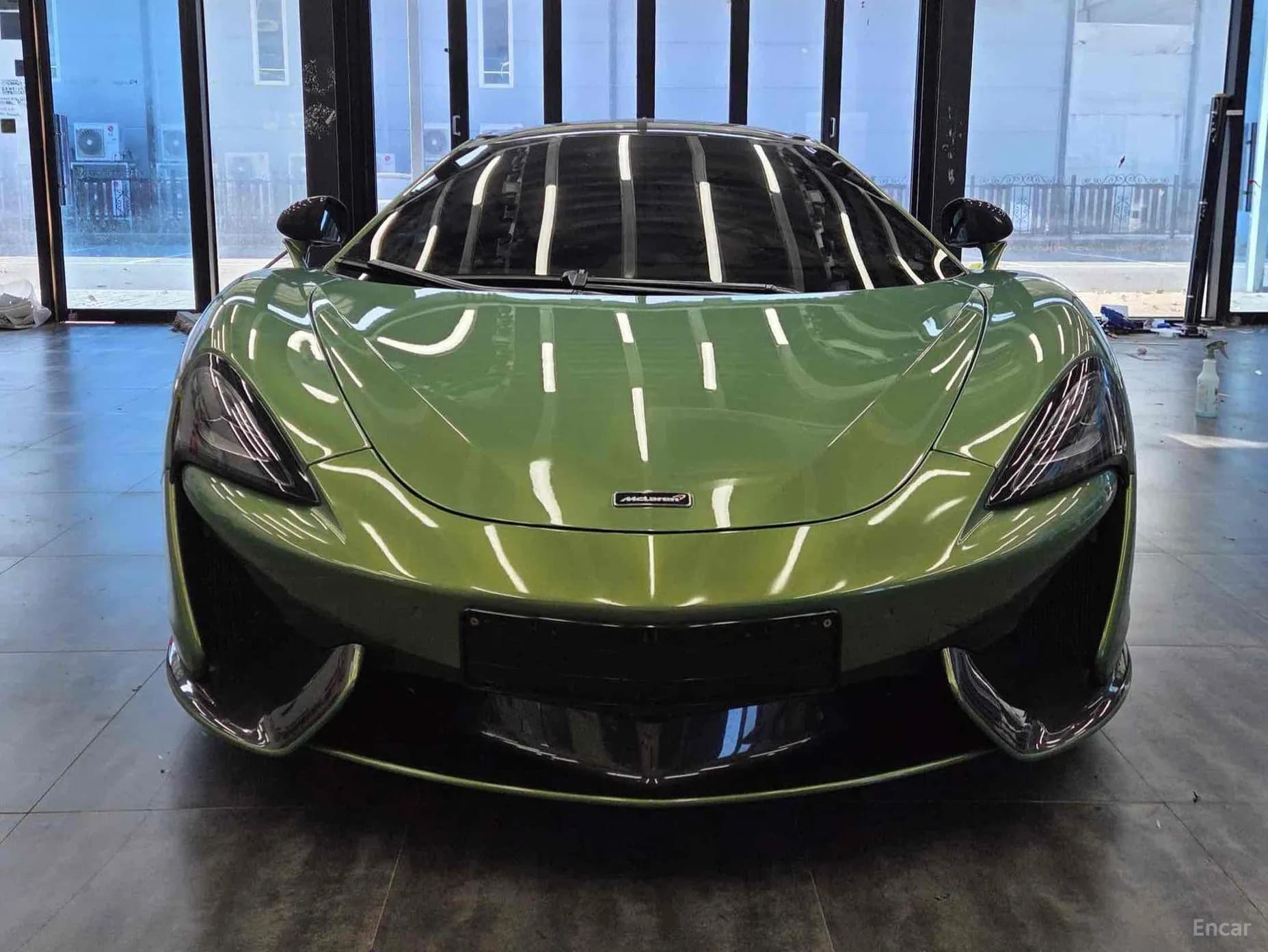 570GT