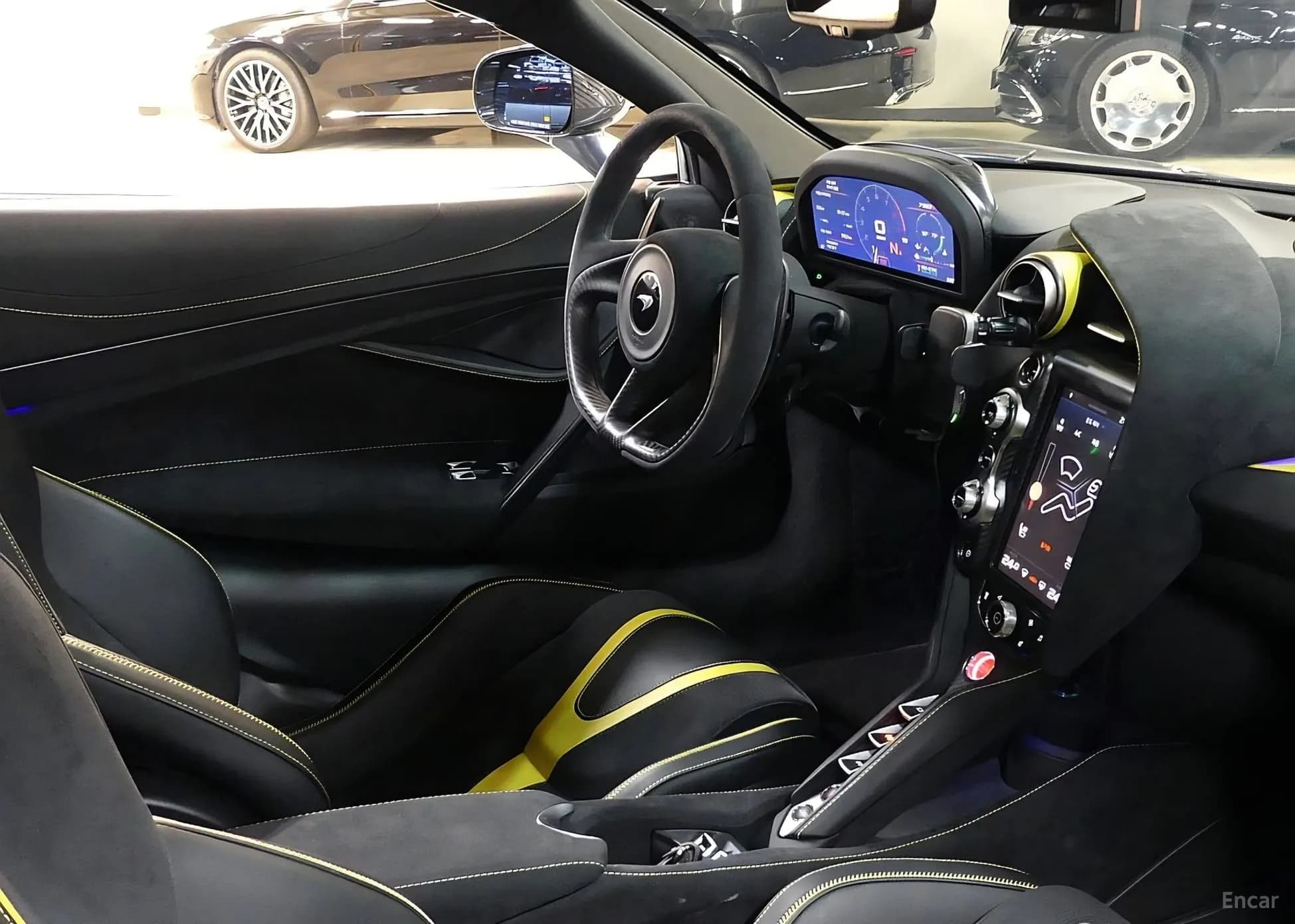 720S