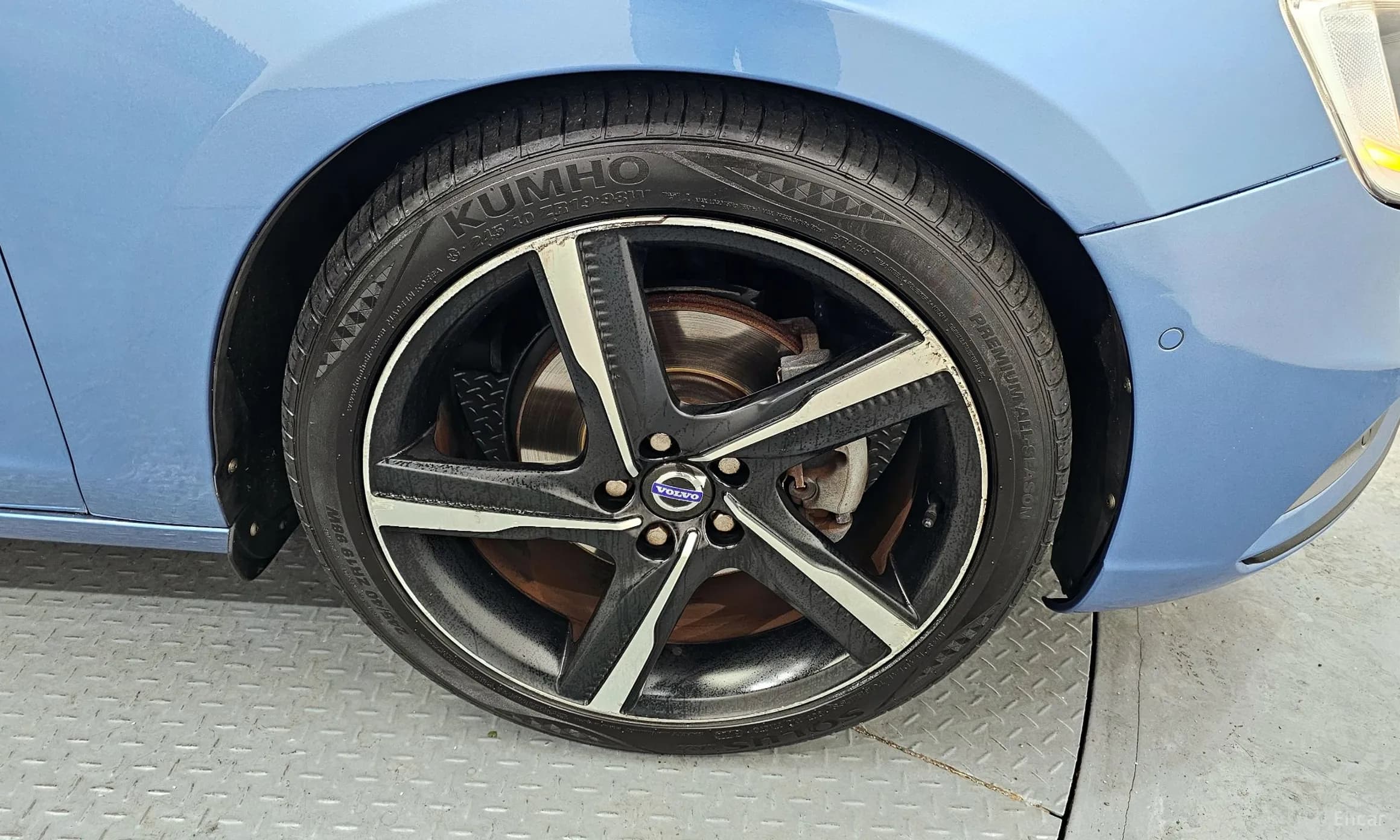 S60