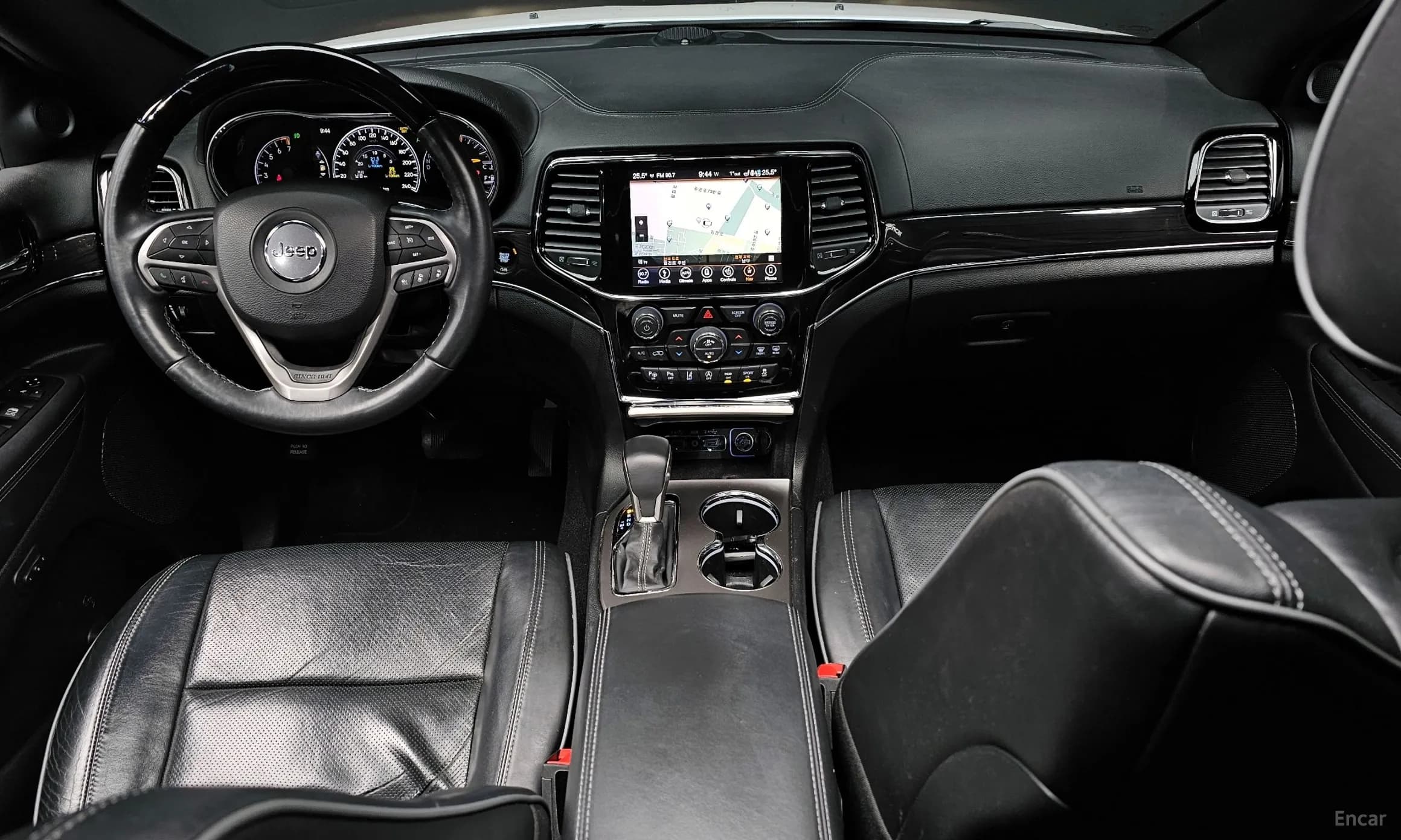 Grand Cherokee