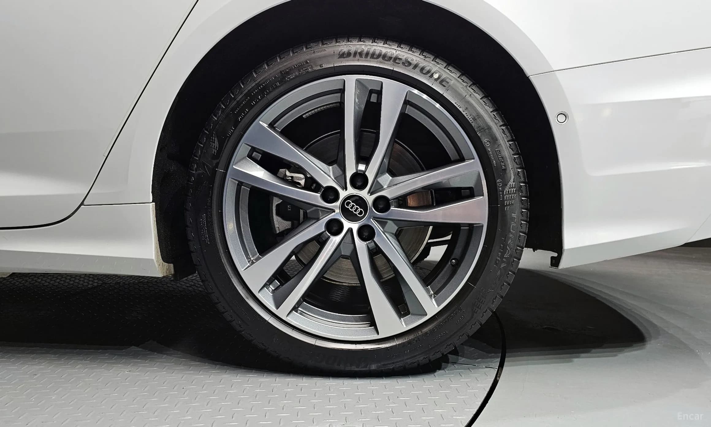 A6 (C8)