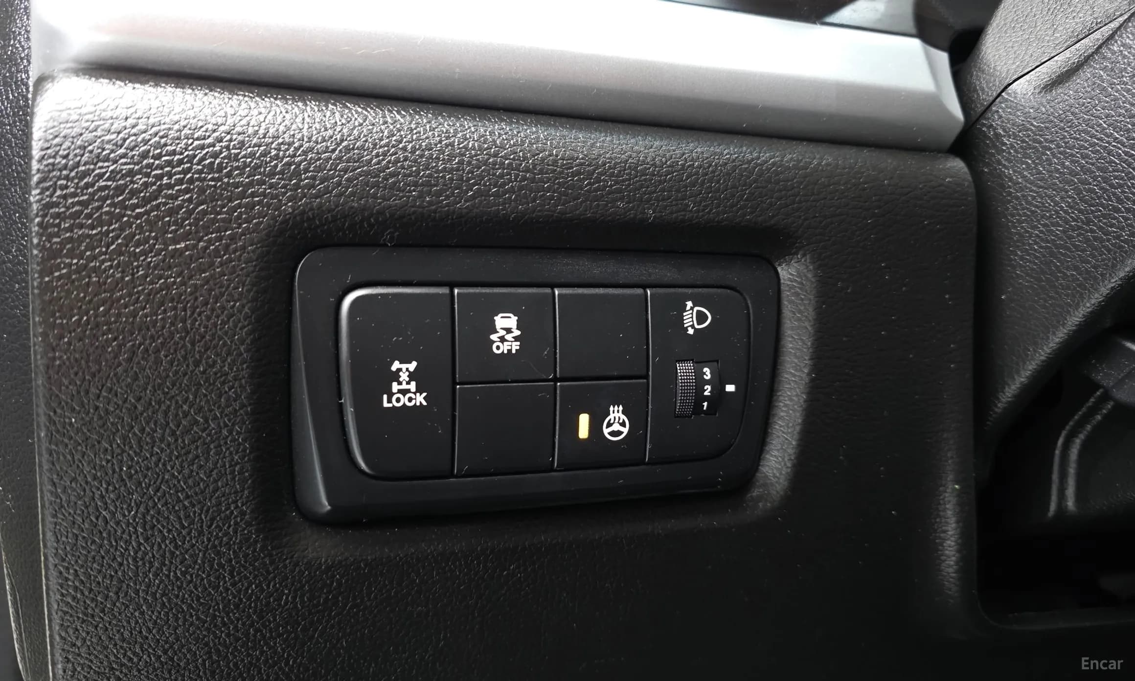 Korando C