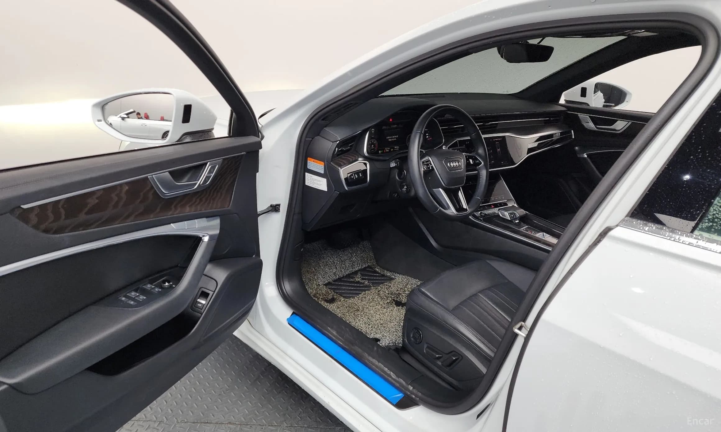 A6 (C8)