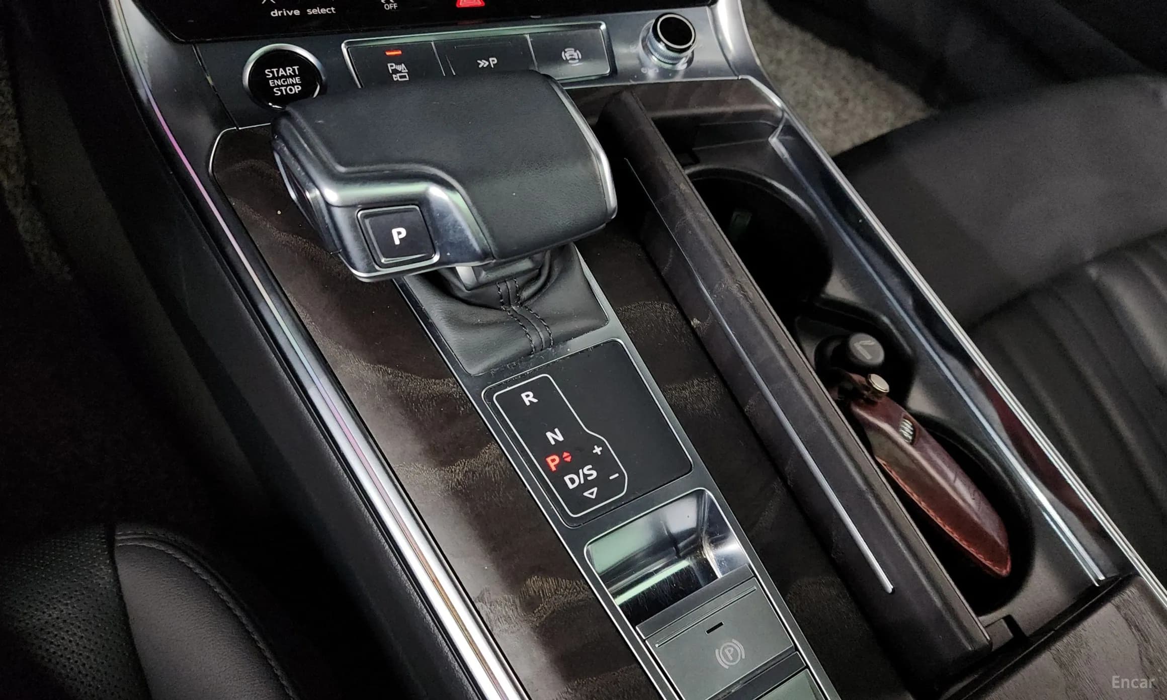 A6 (C8)