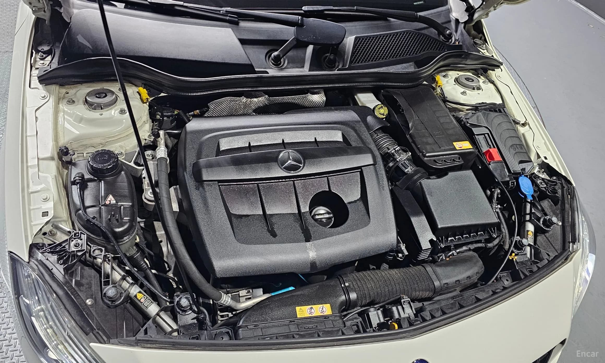 A-Class W176