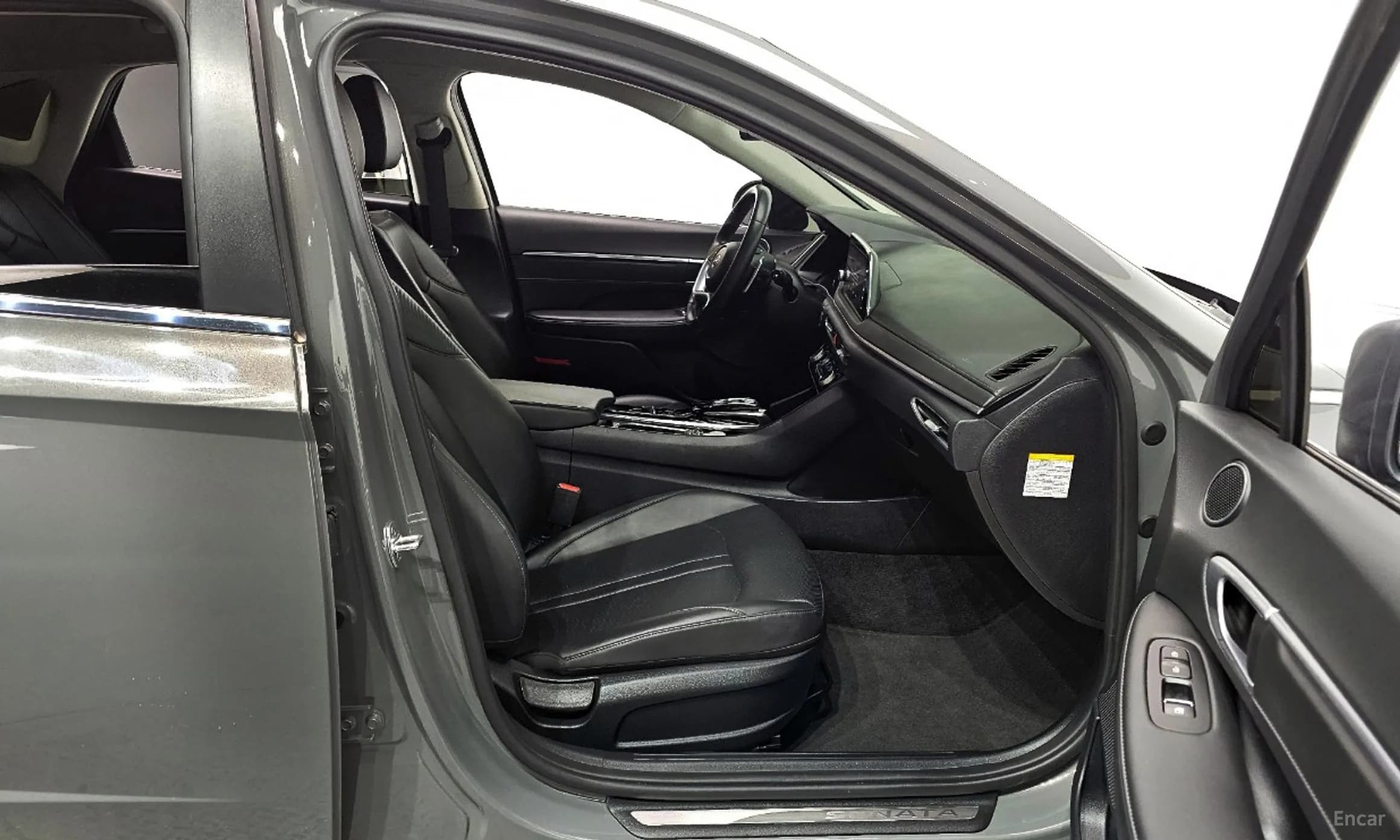 Sonata Hybrid (DN8)