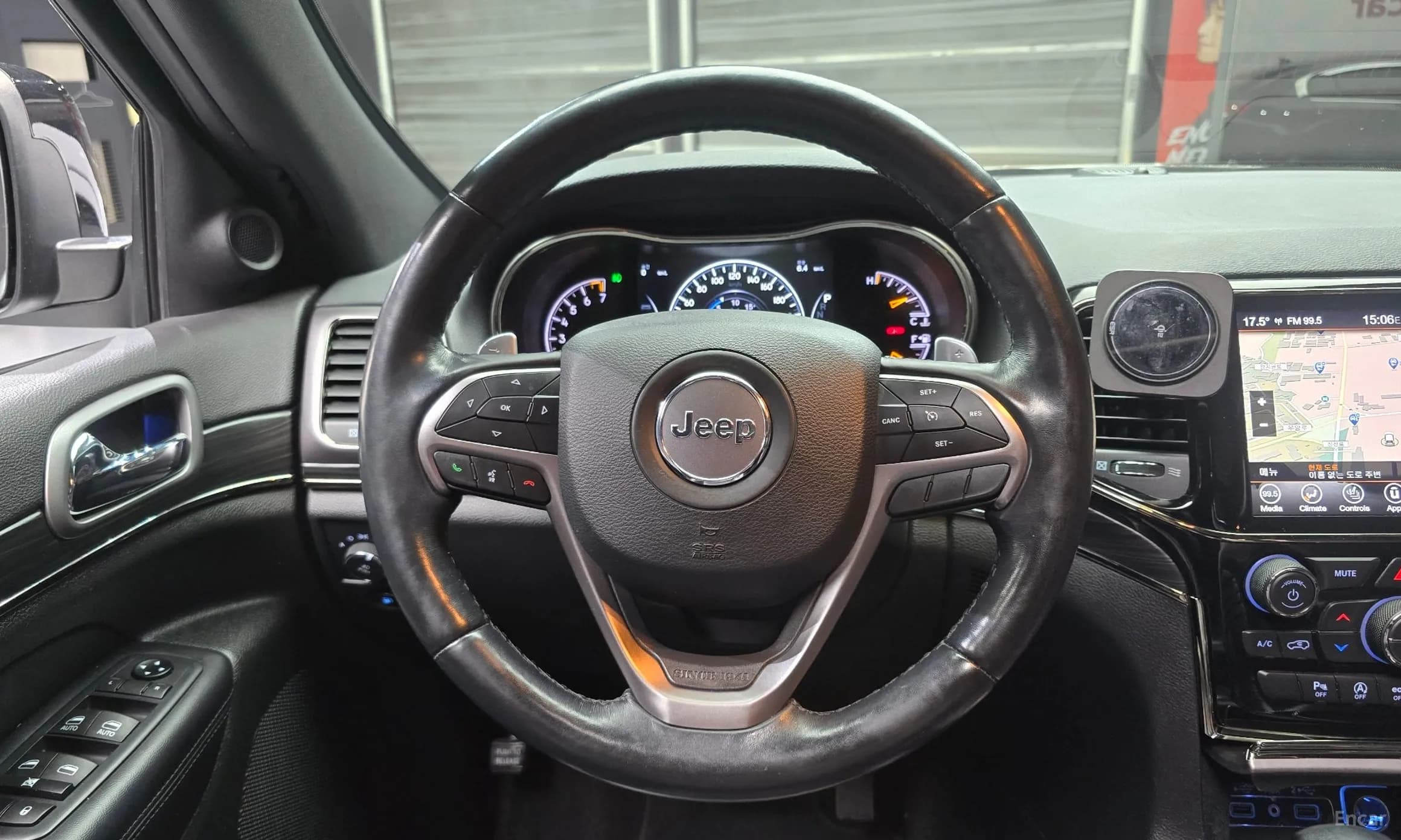 Grand Cherokee