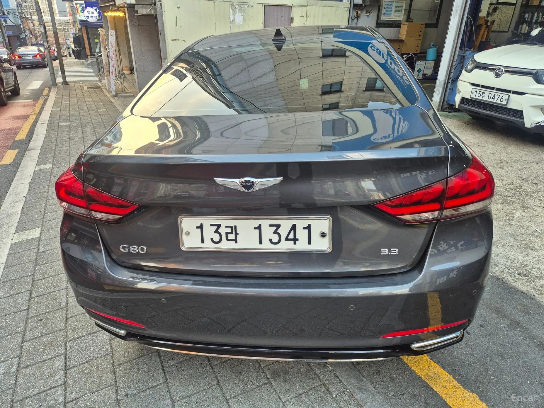 G80