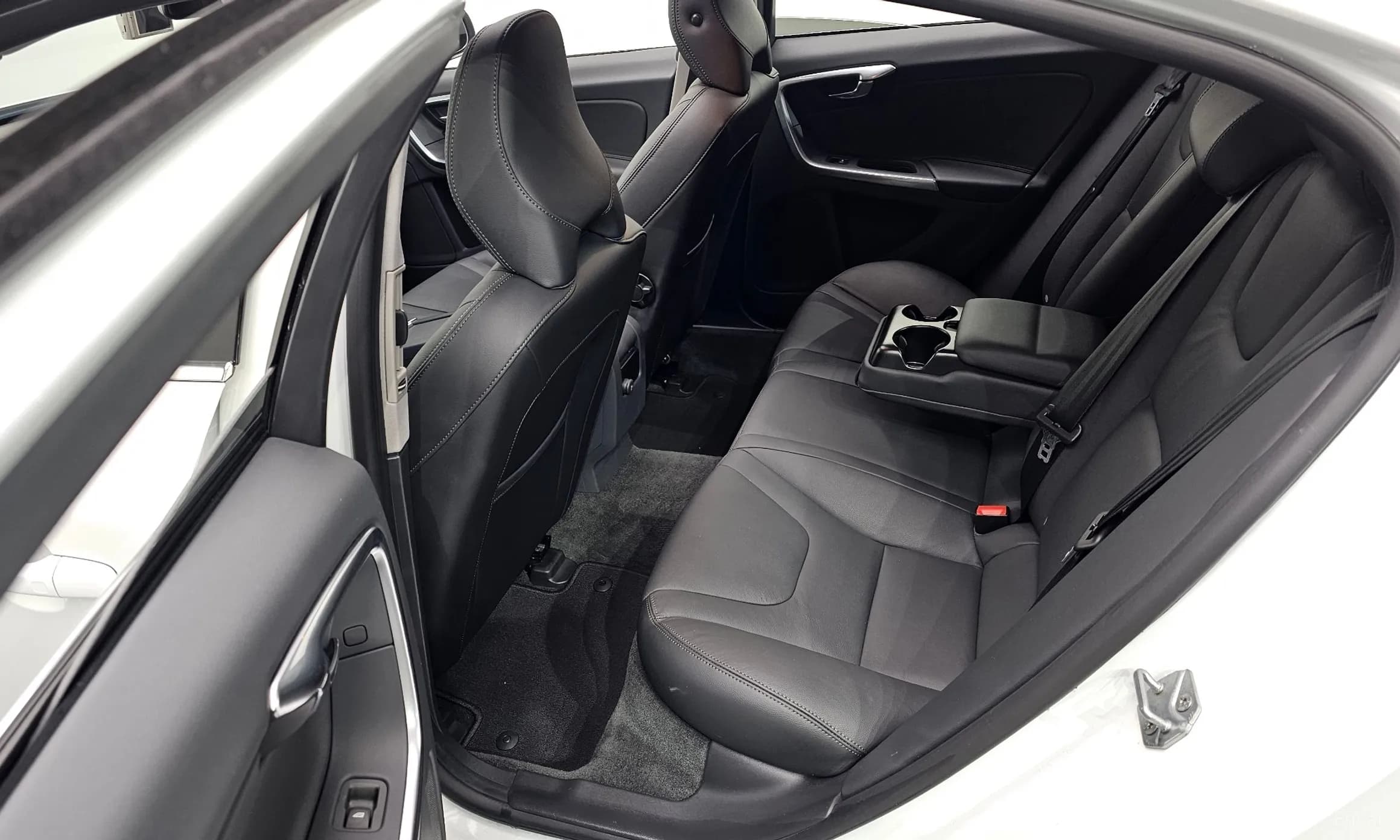S60