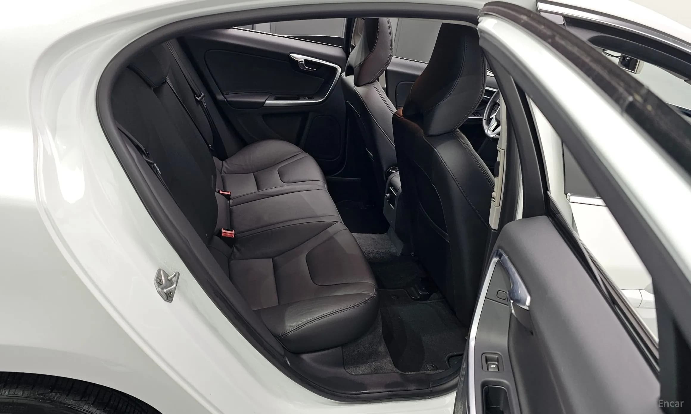 S60