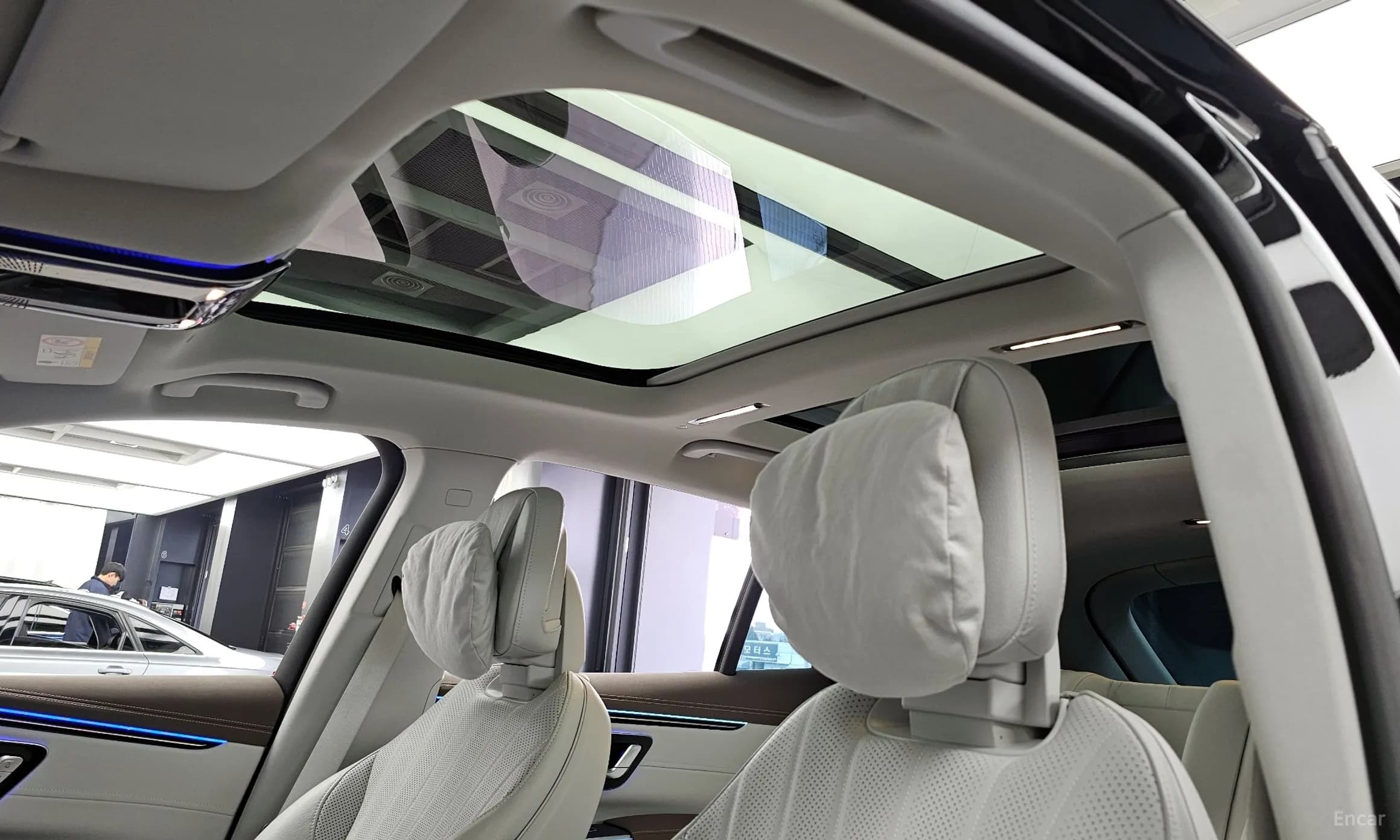 EQS SUV X296