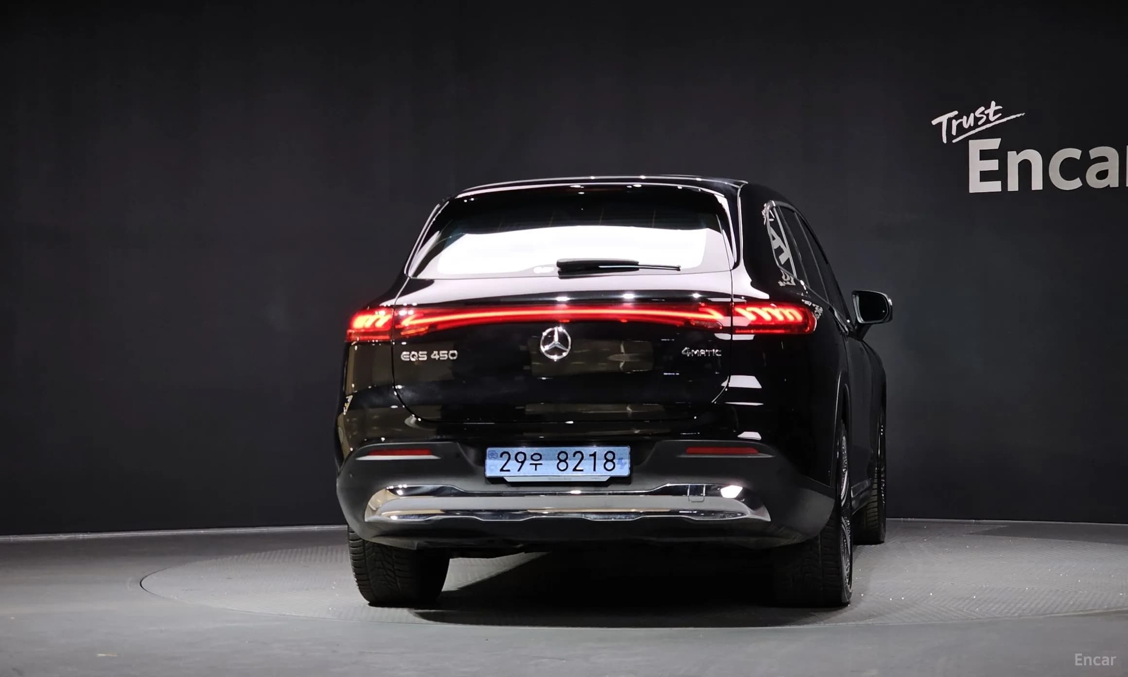 EQS SUV X296