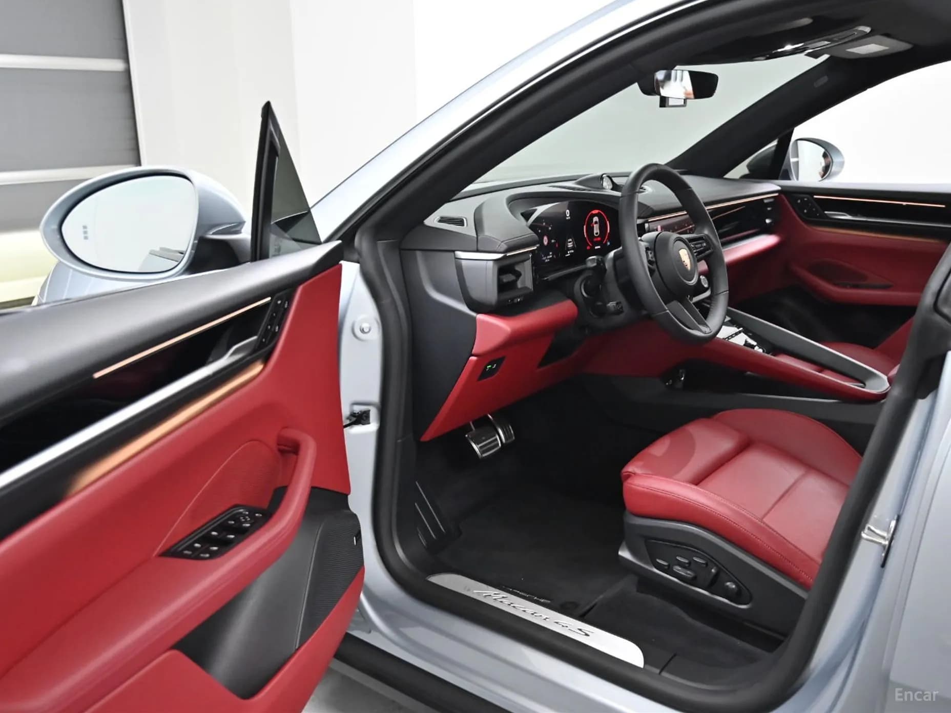 Macan EV