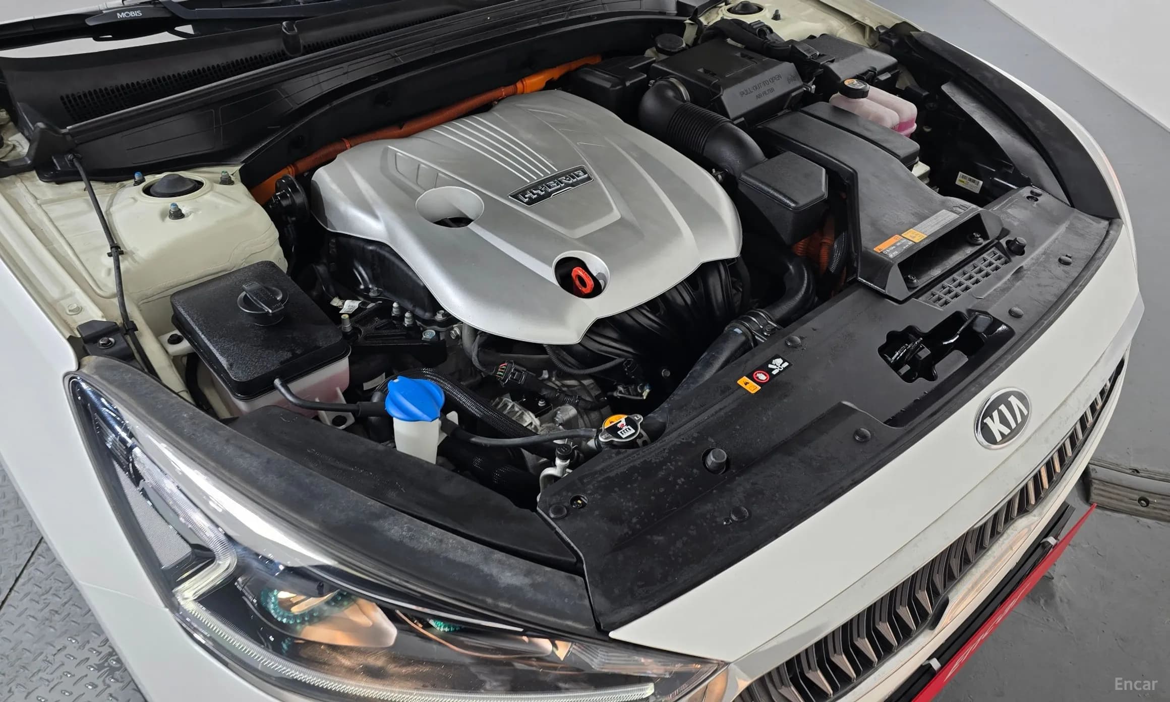 K7 Hybrid