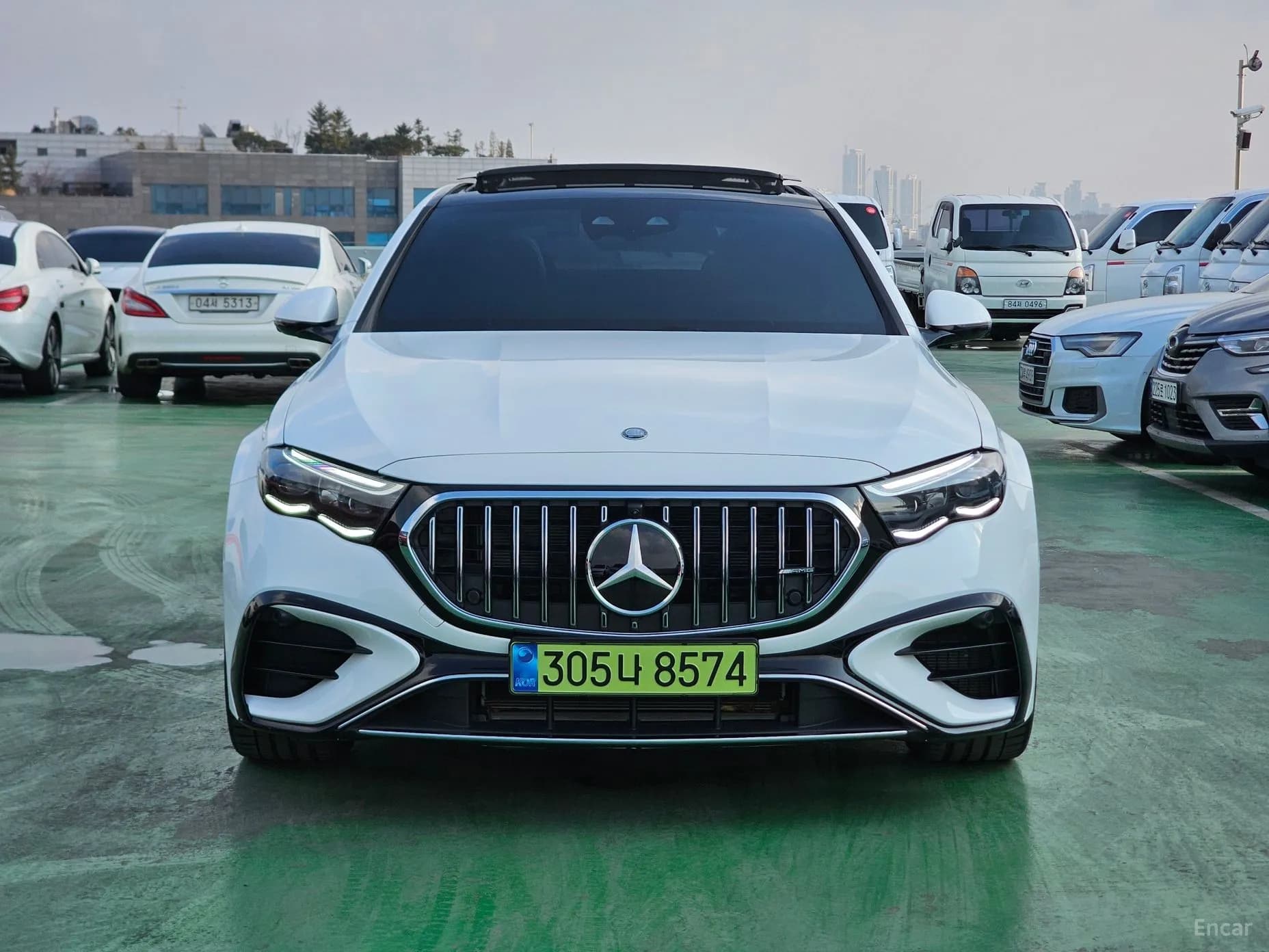 E-Class W214