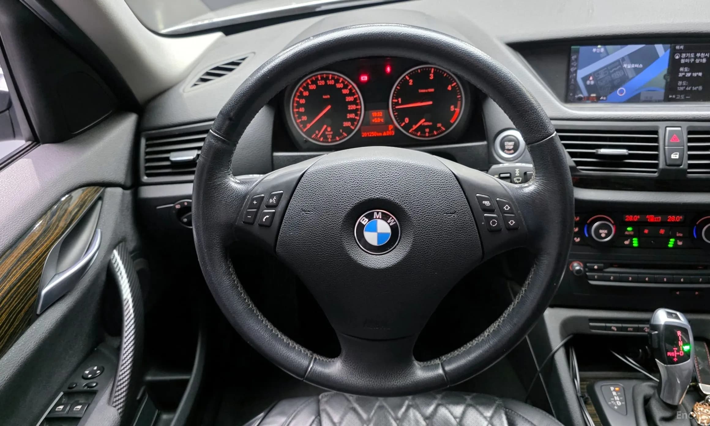 X1 (E84)