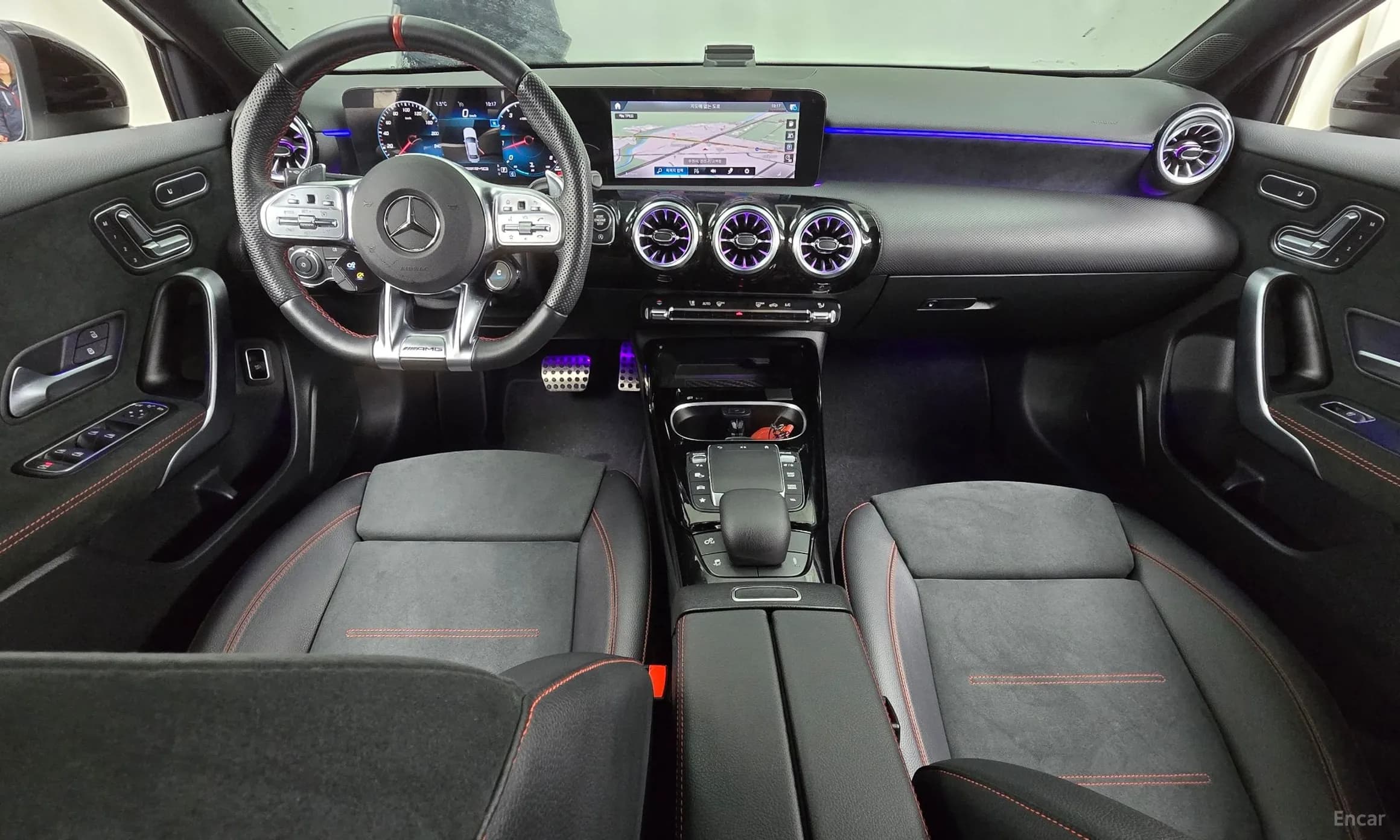 A-Class W177