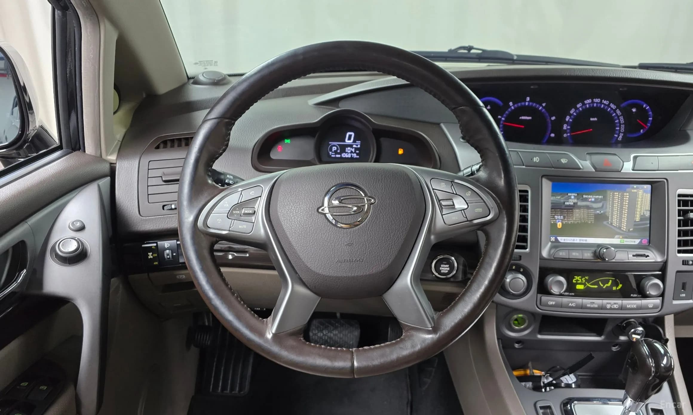 Korando Turismo