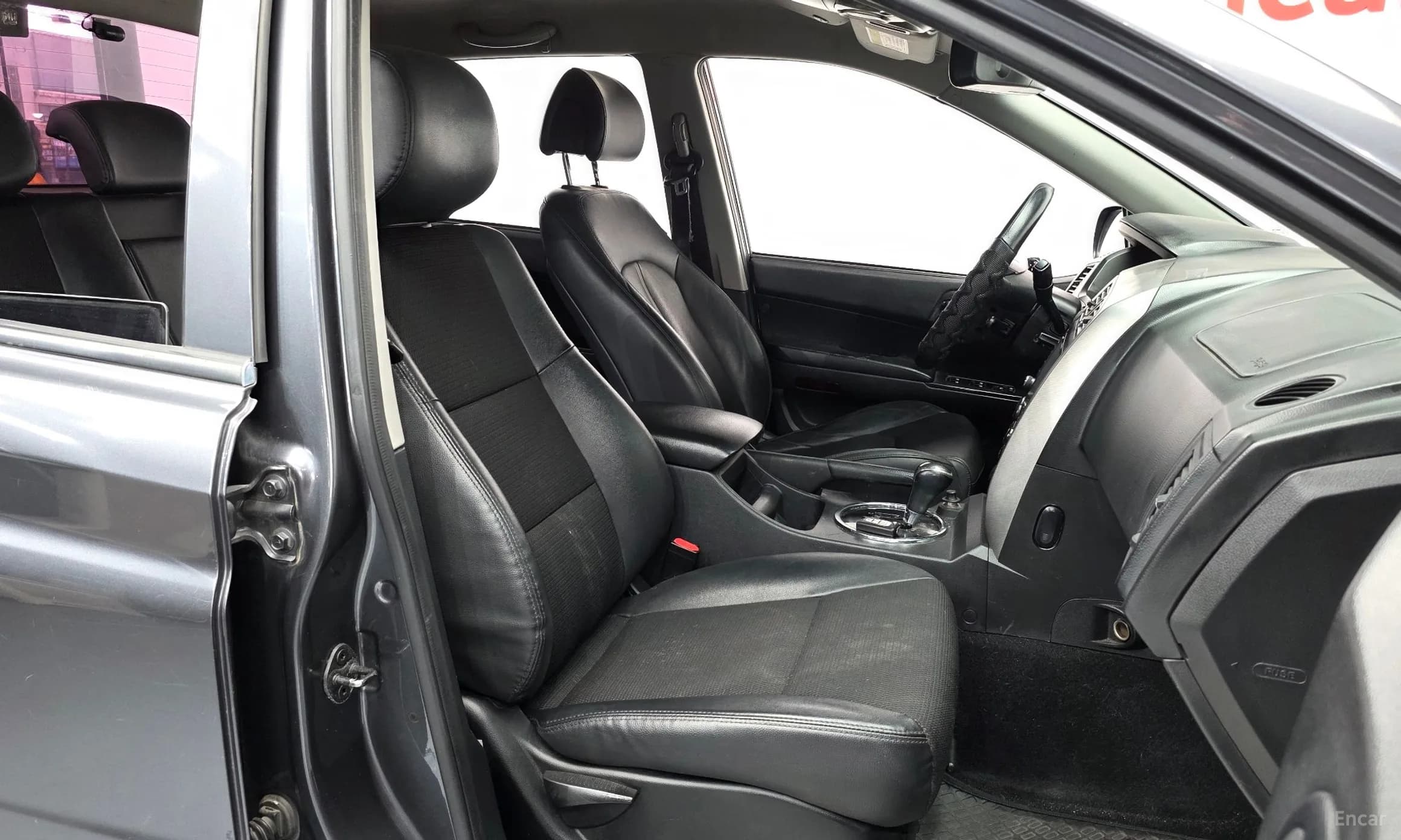 Korando Sports