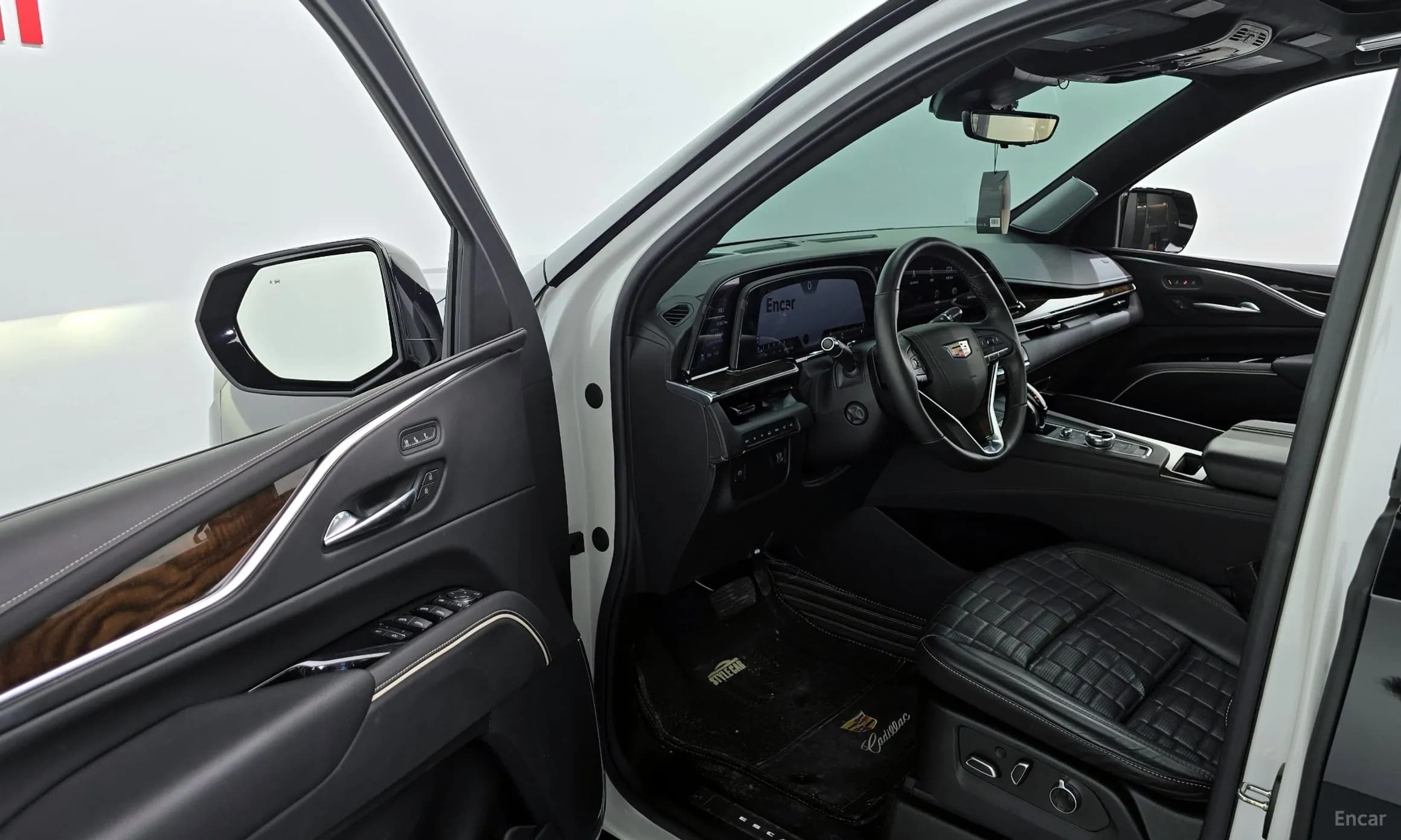 Escalade 5th Generation