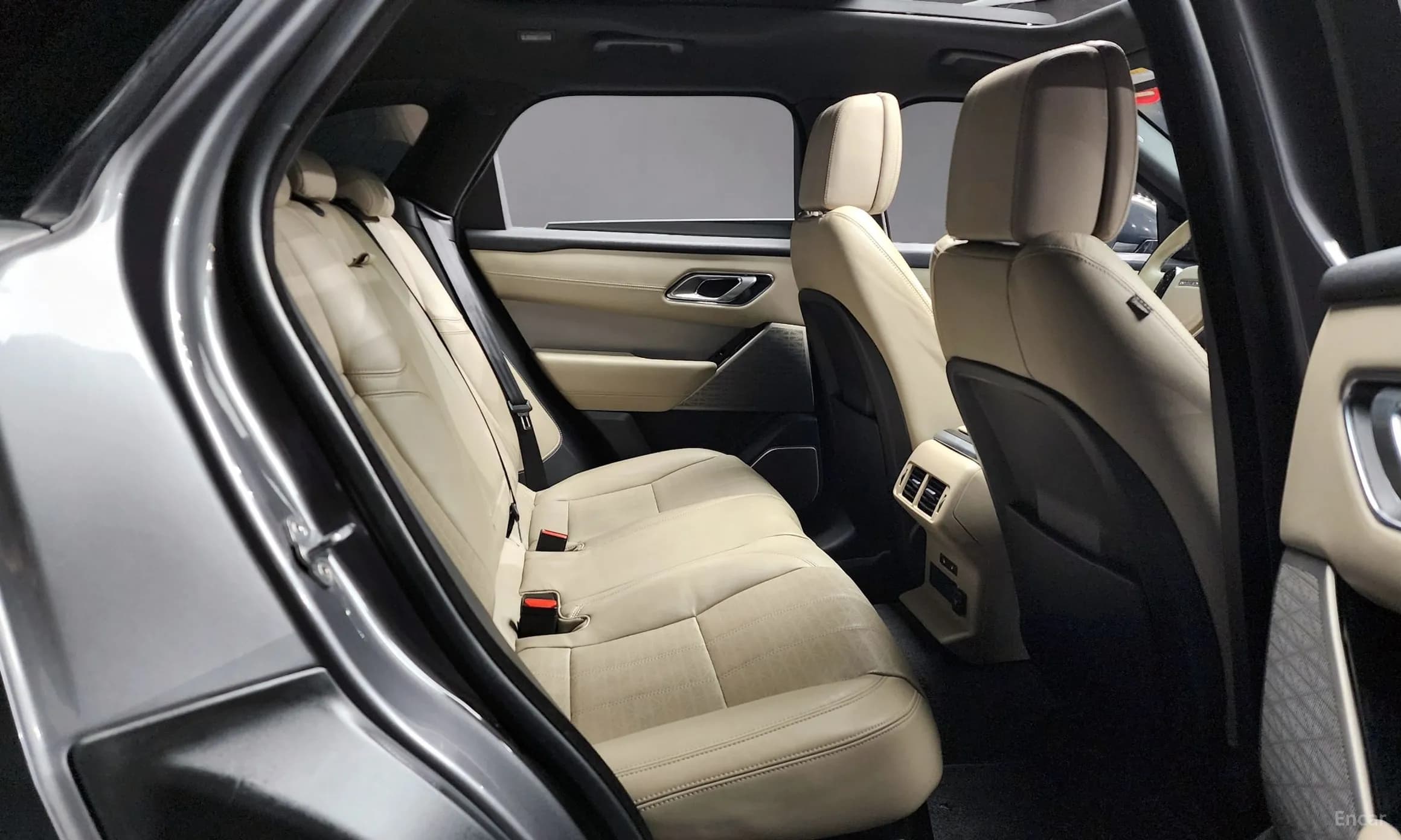 Range Rover Bella