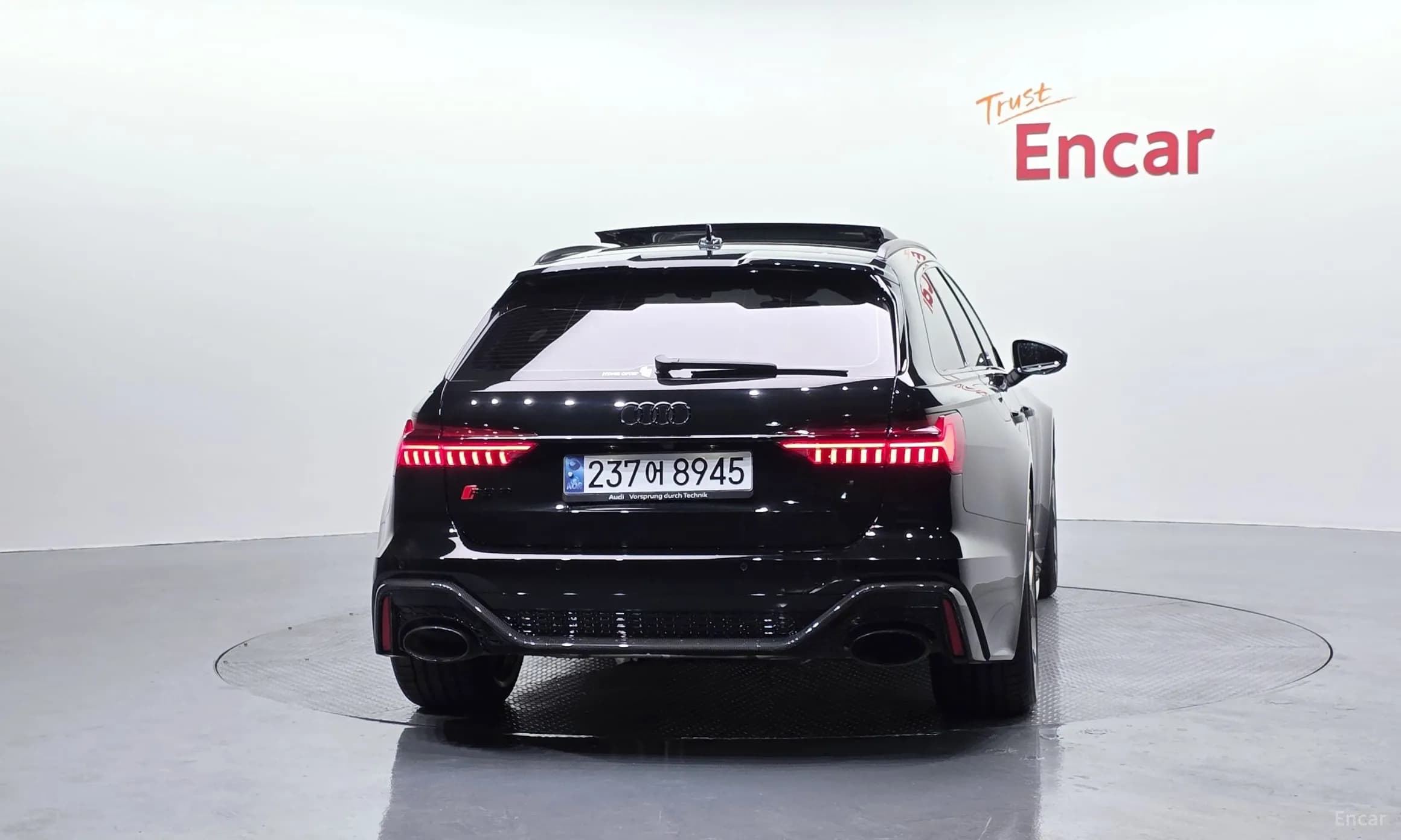 RS6 (C8)