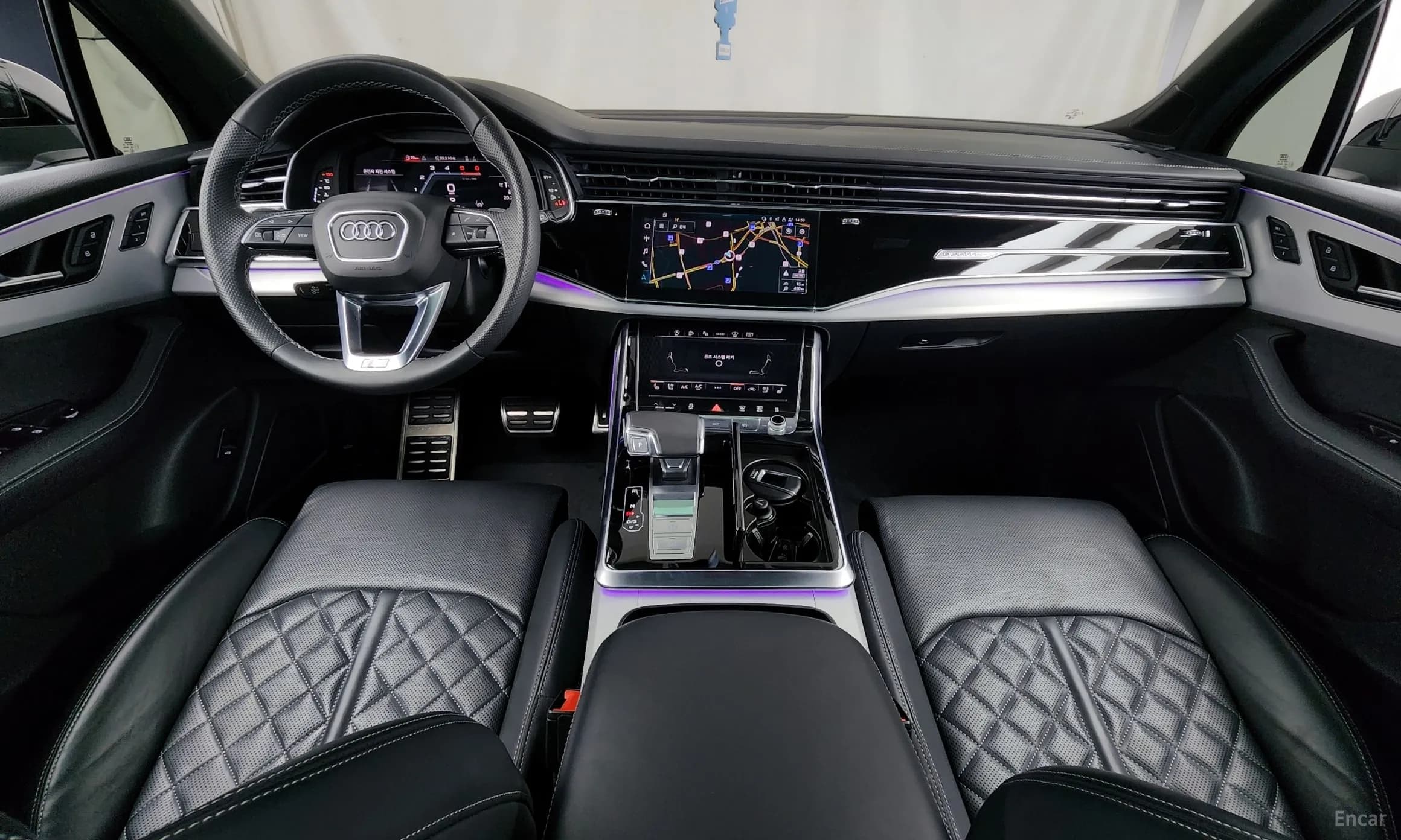 Q7 (4M)