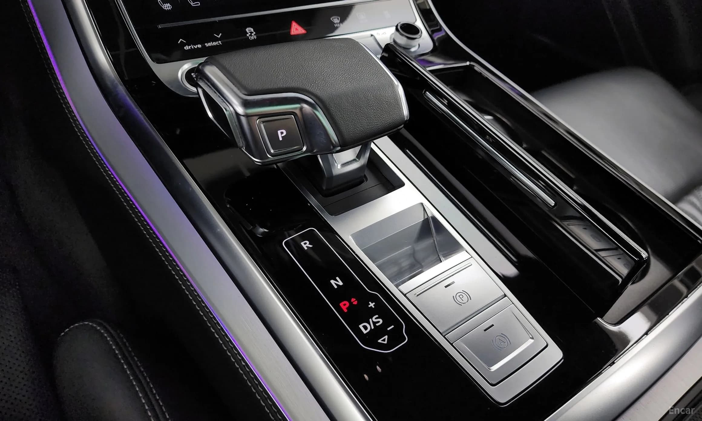 Q7 (4M)