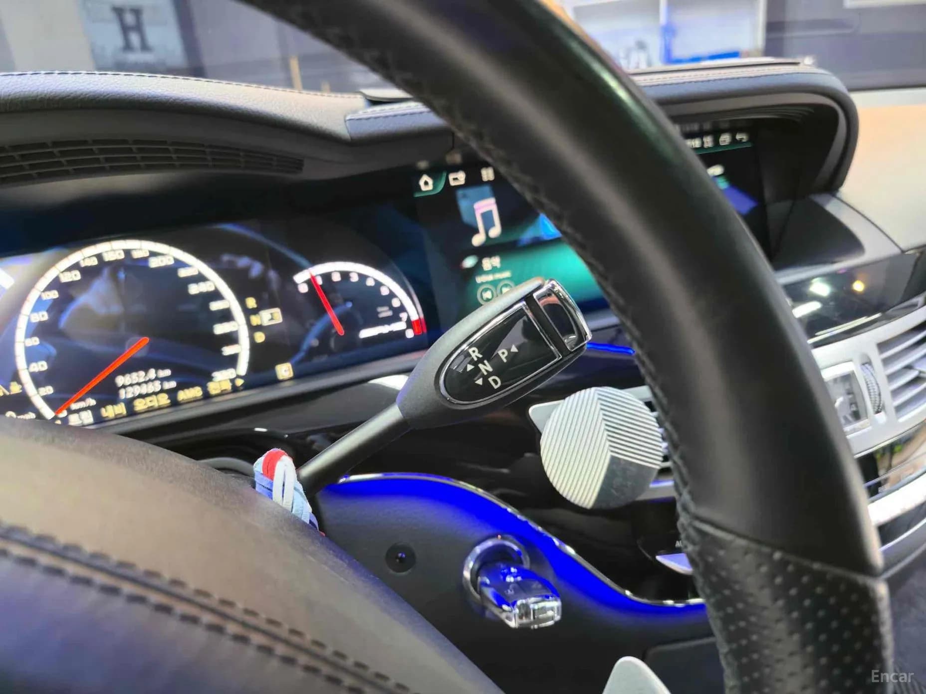 S-Class W221