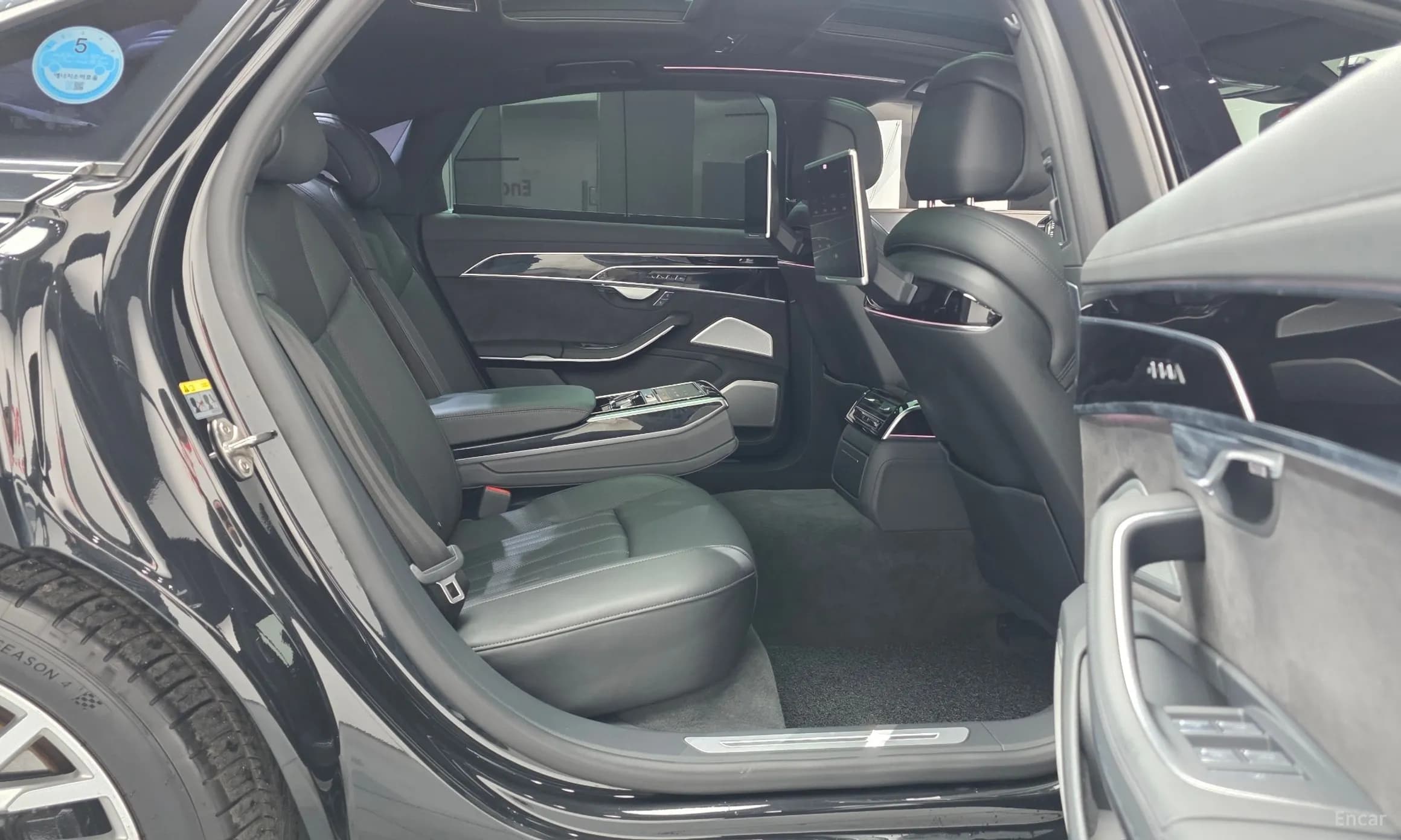 A8 (D5)