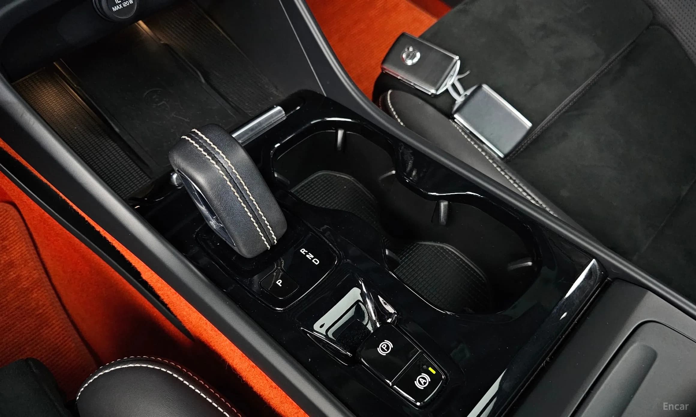 XC40