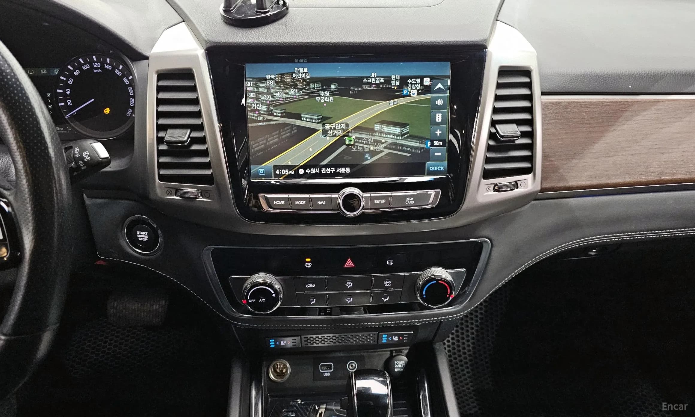 G4 Rexton
