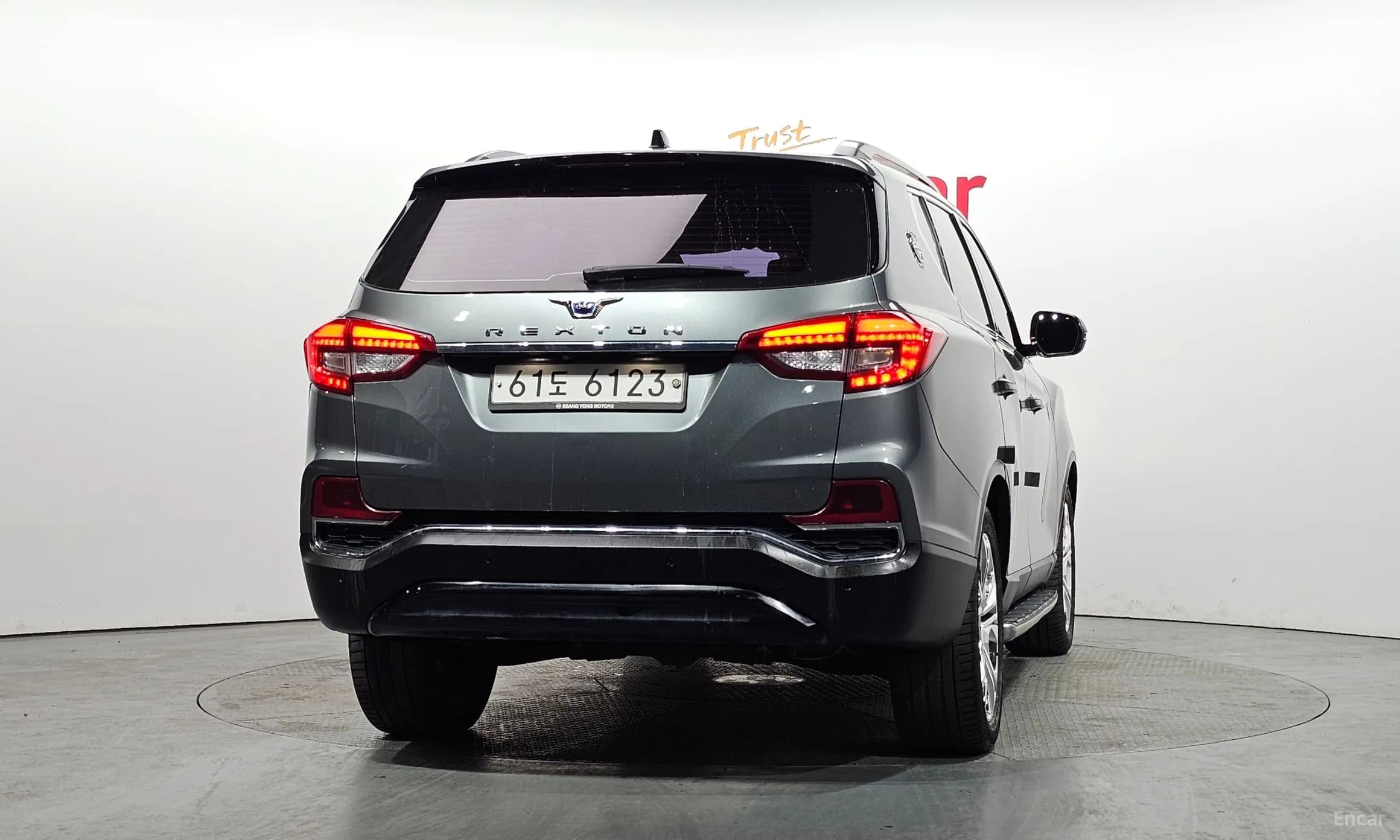 G4 Rexton