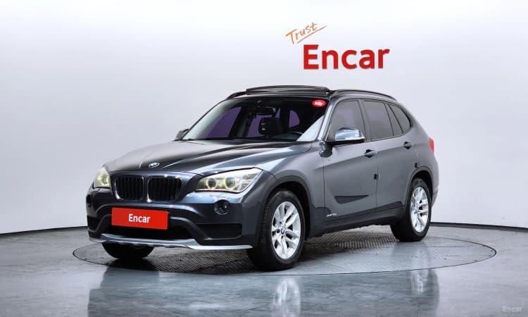 X1 (E84)