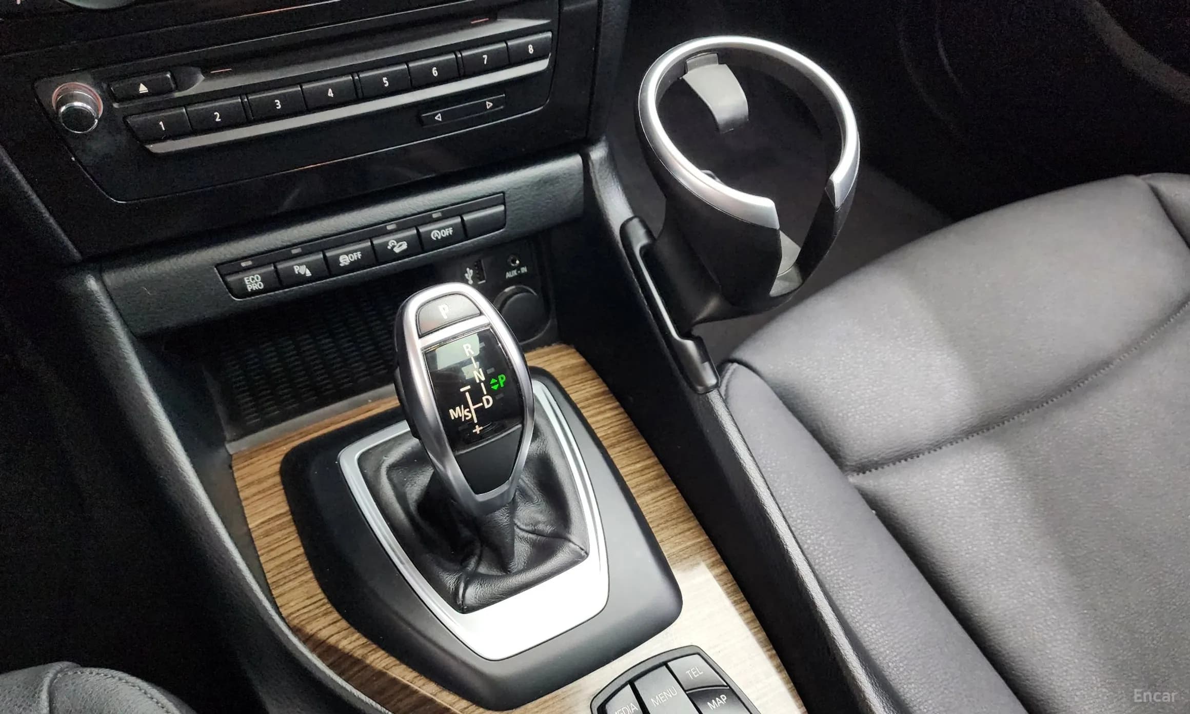 X1 (E84)
