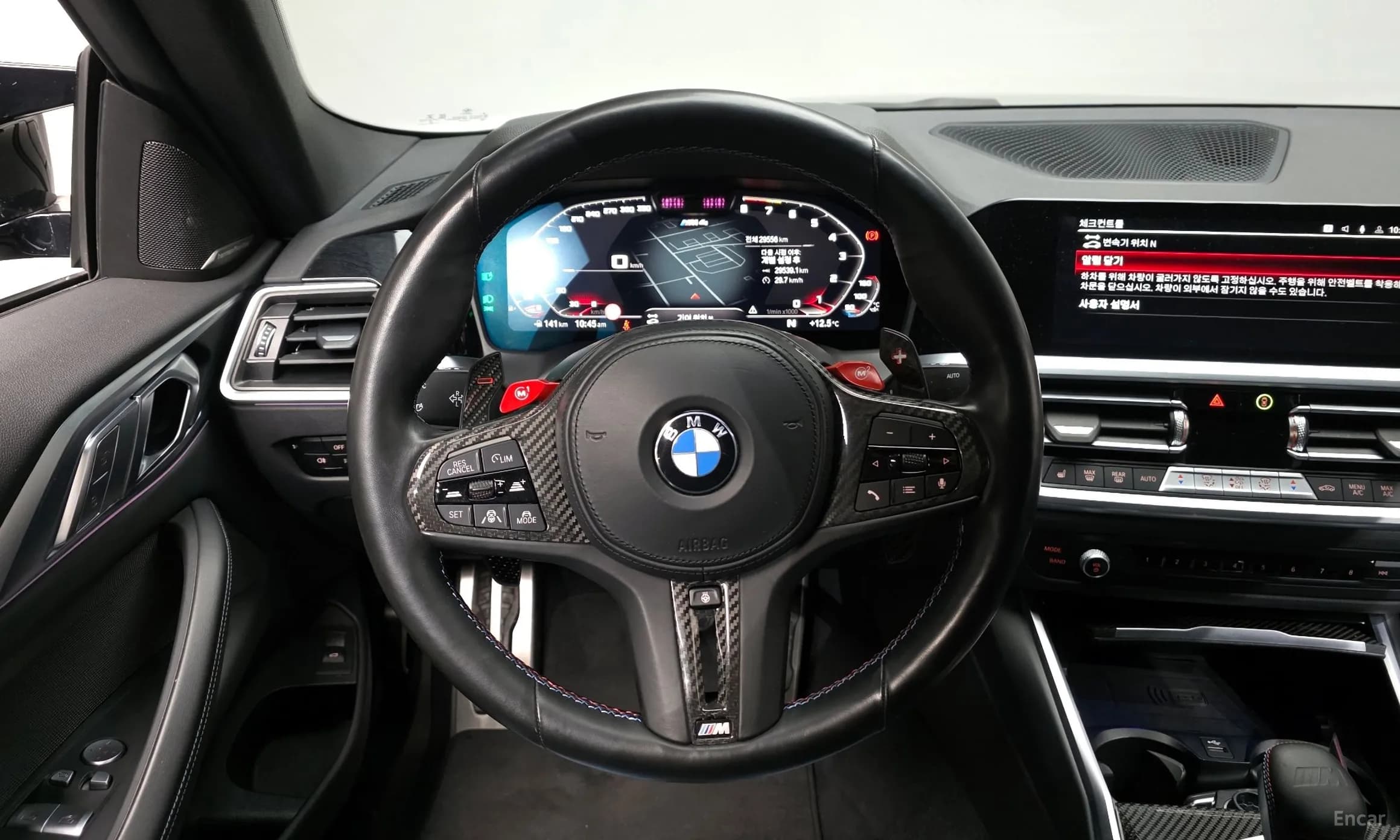 M4 (G82)